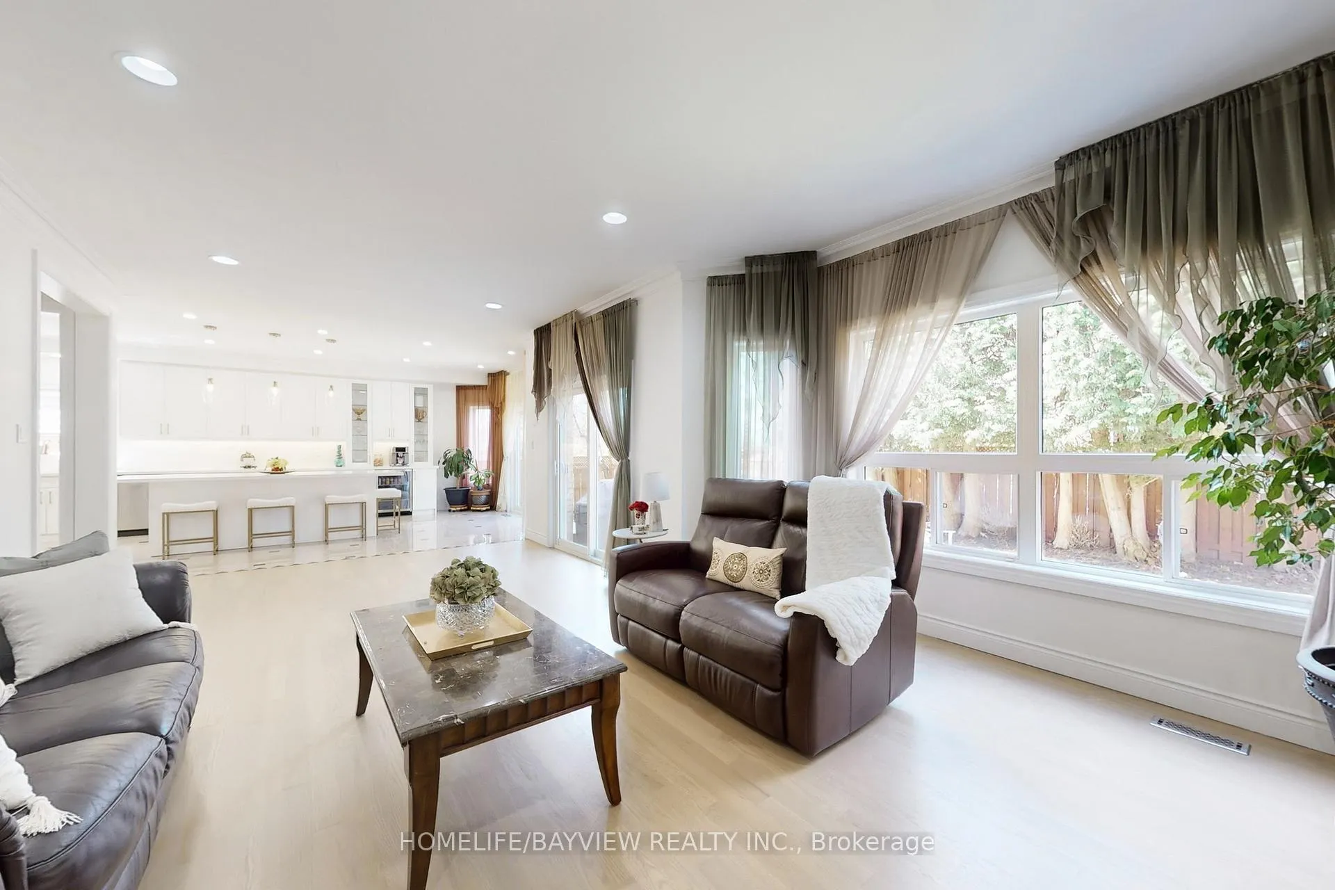 Photo 14 of 18 Marinucci Court, Richmond Hill, Mill Pond — HOMEH