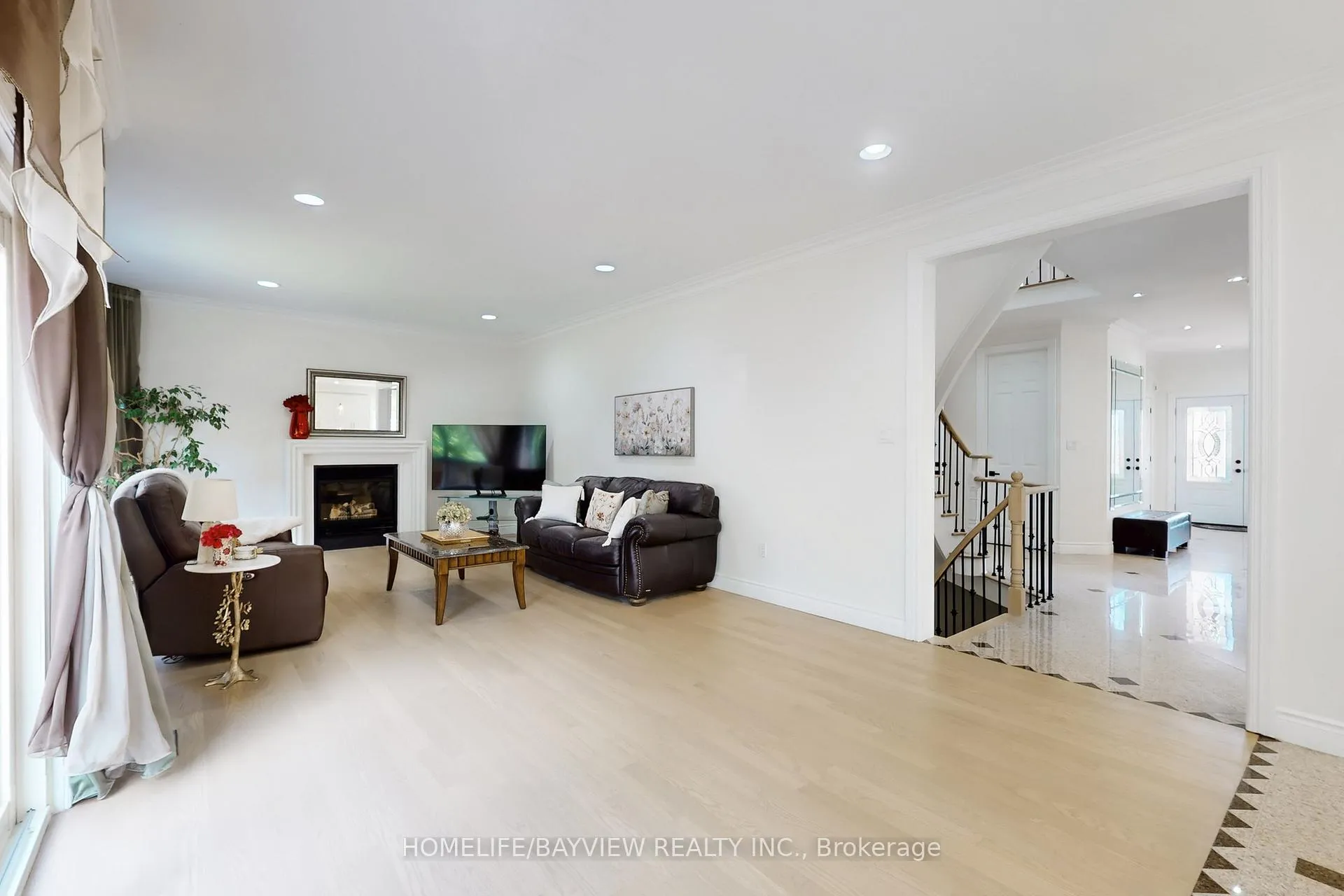 Photo 16 of 18 Marinucci Court, Richmond Hill, Mill Pond — HOMEH