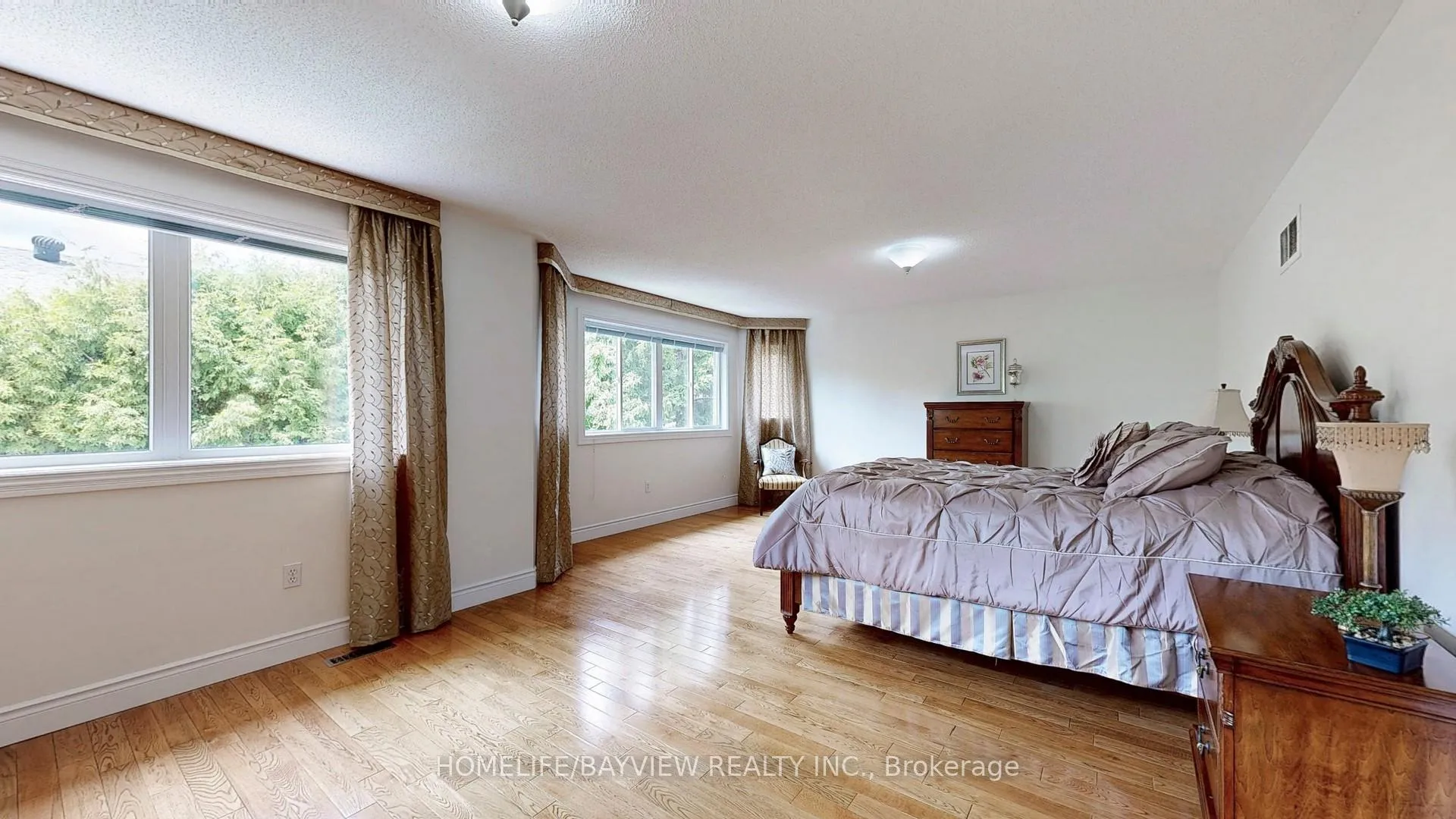Photo 22 of 18 Marinucci Court, Richmond Hill, Mill Pond — HOMEH