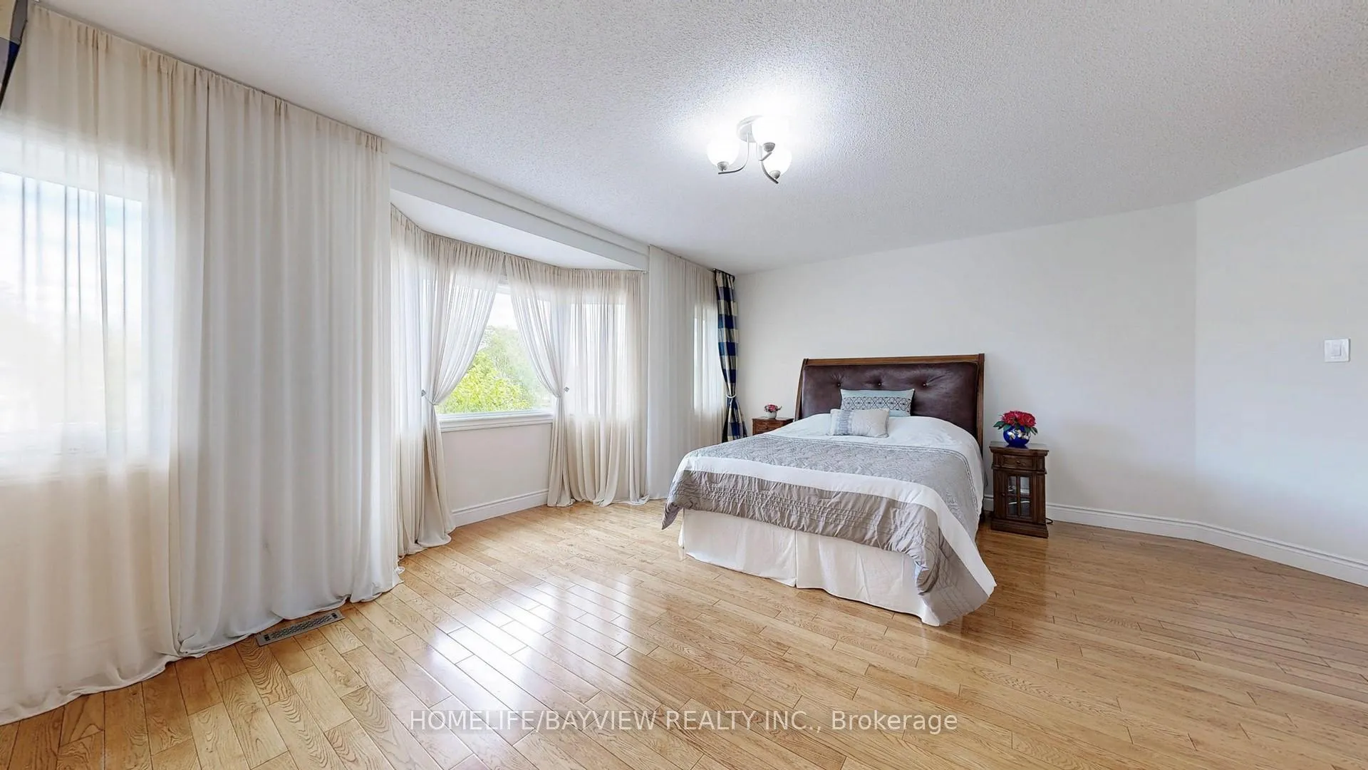 Photo 29 of 18 Marinucci Court, Richmond Hill, Mill Pond — HOMEH