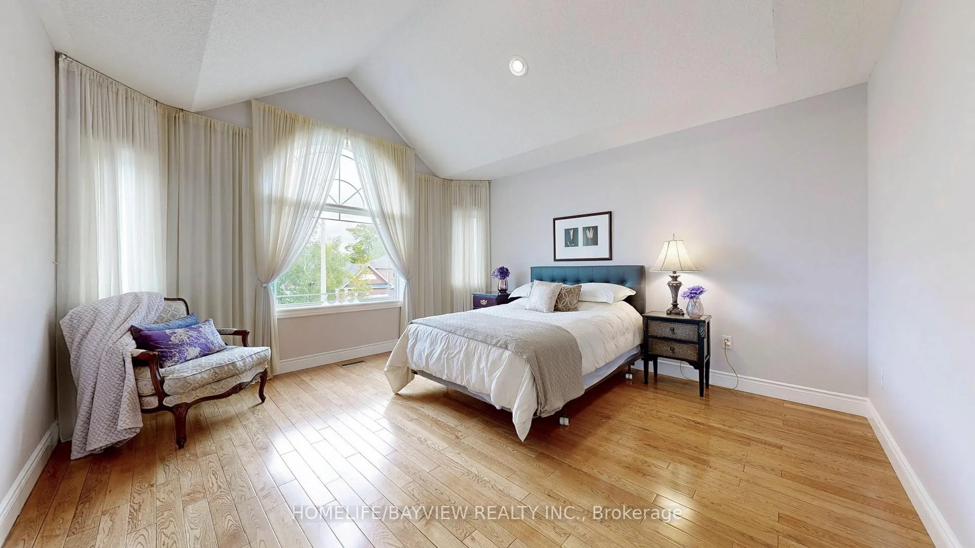 Photo 34 of 18 Marinucci Court, Richmond Hill, Mill Pond — HOMEH