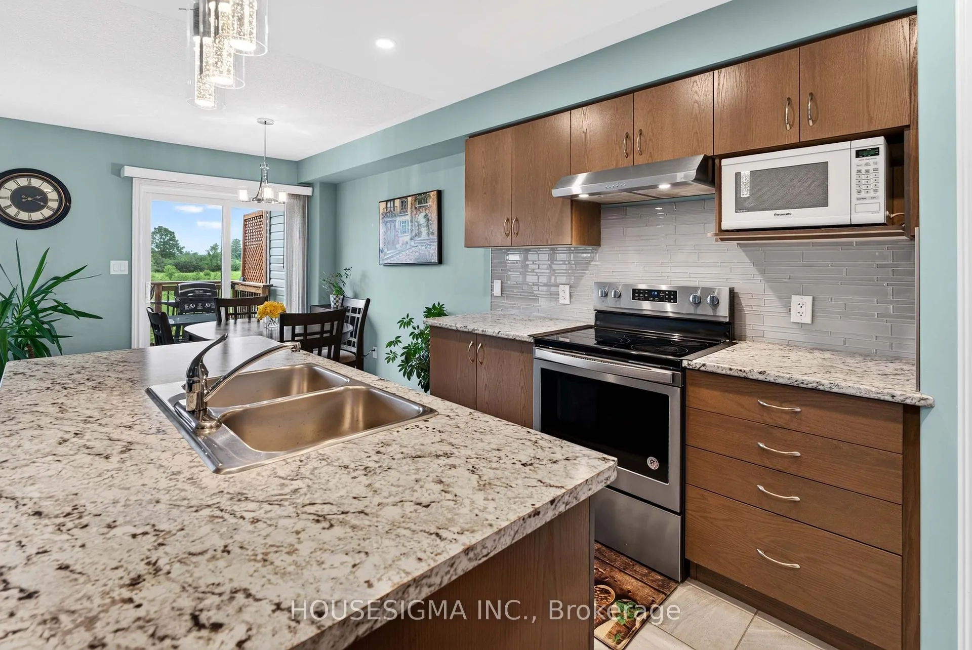 Photo 6 of 390 Buckthorn Drive, Kingston, City Northwest — HOMEH
