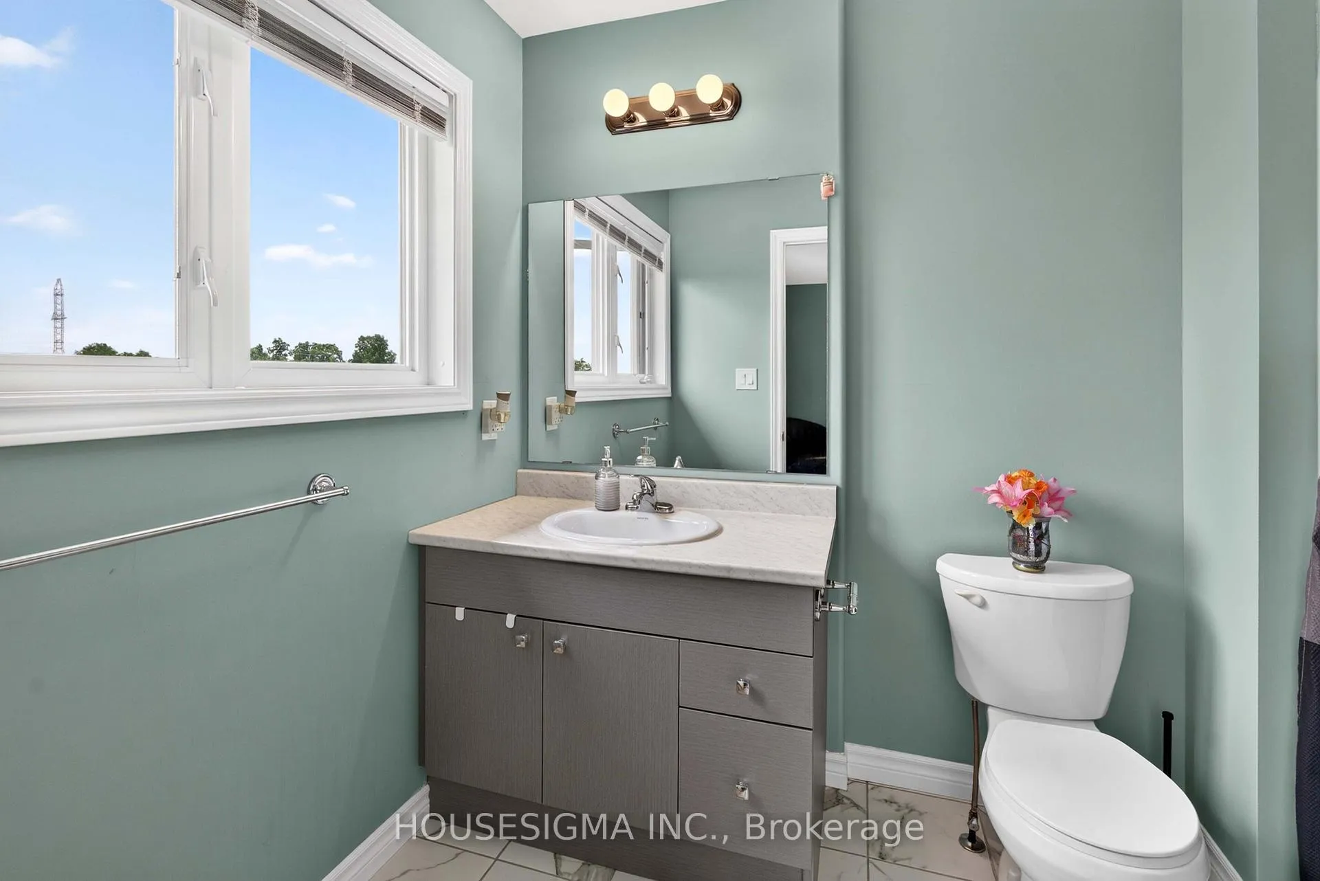 Photo 37 of 390 Buckthorn Drive, Kingston, City Northwest — HOMEH