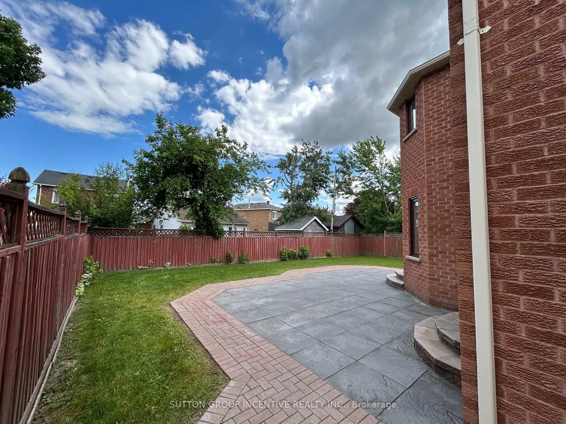Photo 35 of 189 Hanmer Street W, Barrie, West Bayfield — HOMEH