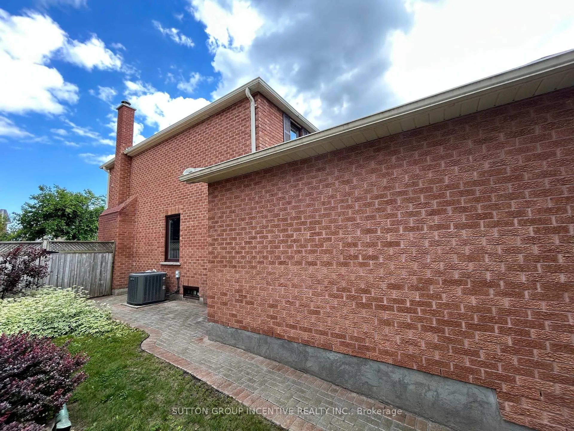 Photo 37 of 189 Hanmer Street W, Barrie, West Bayfield — HOMEH