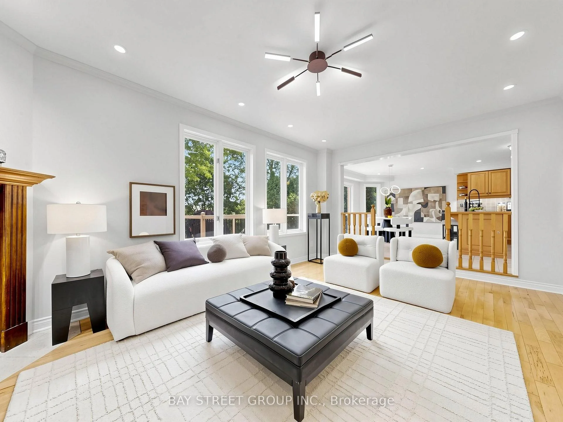 Photo 30 of 98 Brookeview Drive, Aurora, Aurora Highlands — HOMEH