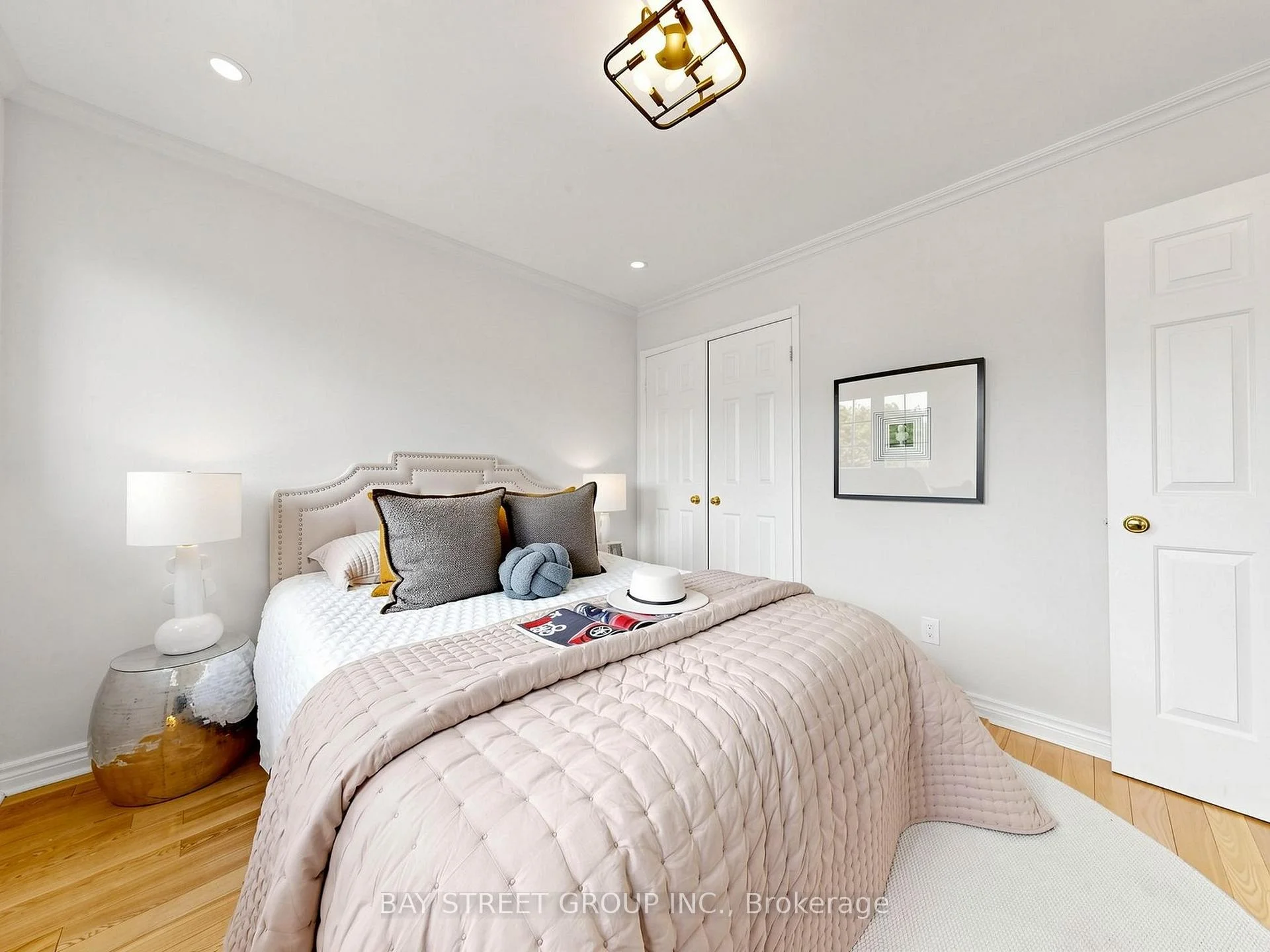 Photo 48 of 98 Brookeview Drive, Aurora, Aurora Highlands — HOMEH