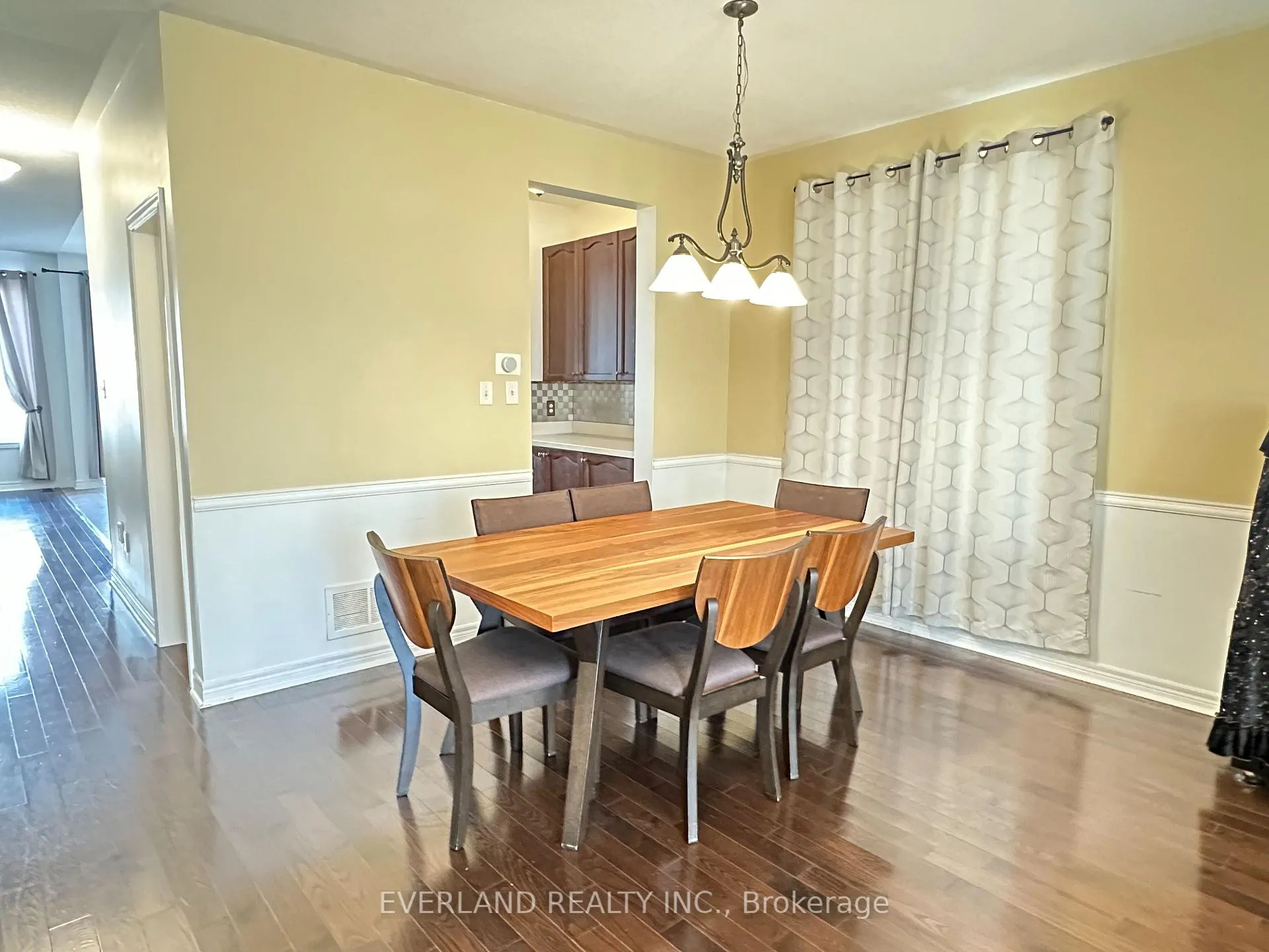 Photo 10 of 22 Lundy Drive, Markham, Box Grove — HOMEH