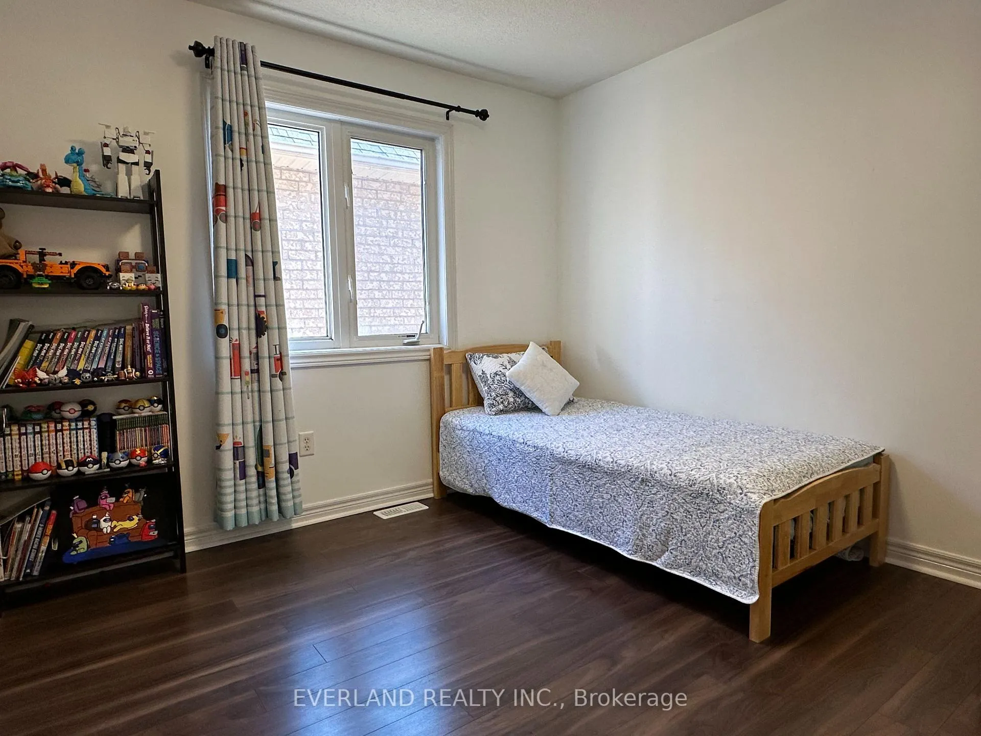 Photo 16 of 22 Lundy Drive, Markham, Box Grove — HOMEH