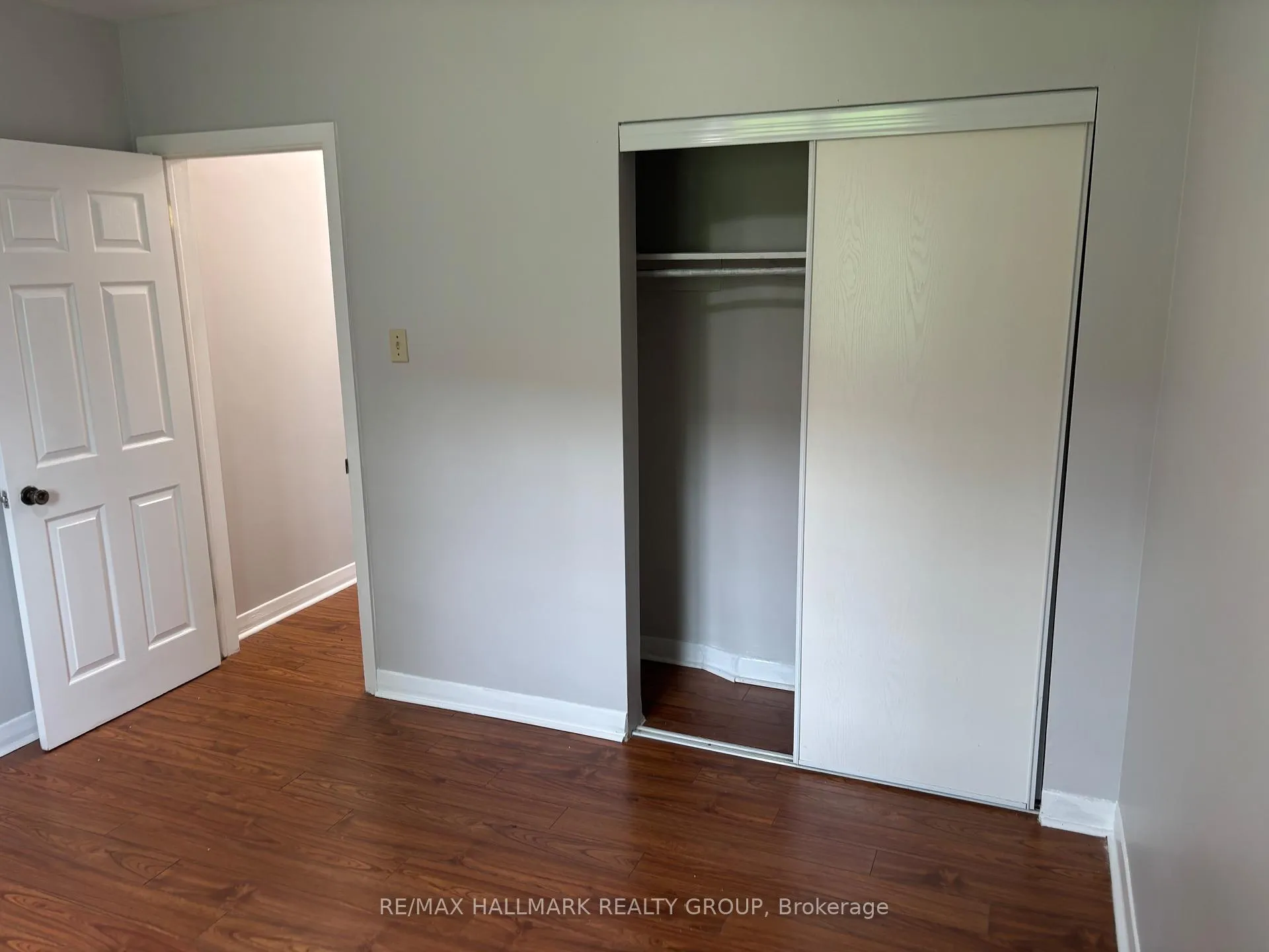 Photo 13 of Unit 2, 1064 Merivale Road, Ottawa, Carlington — HOMEH
