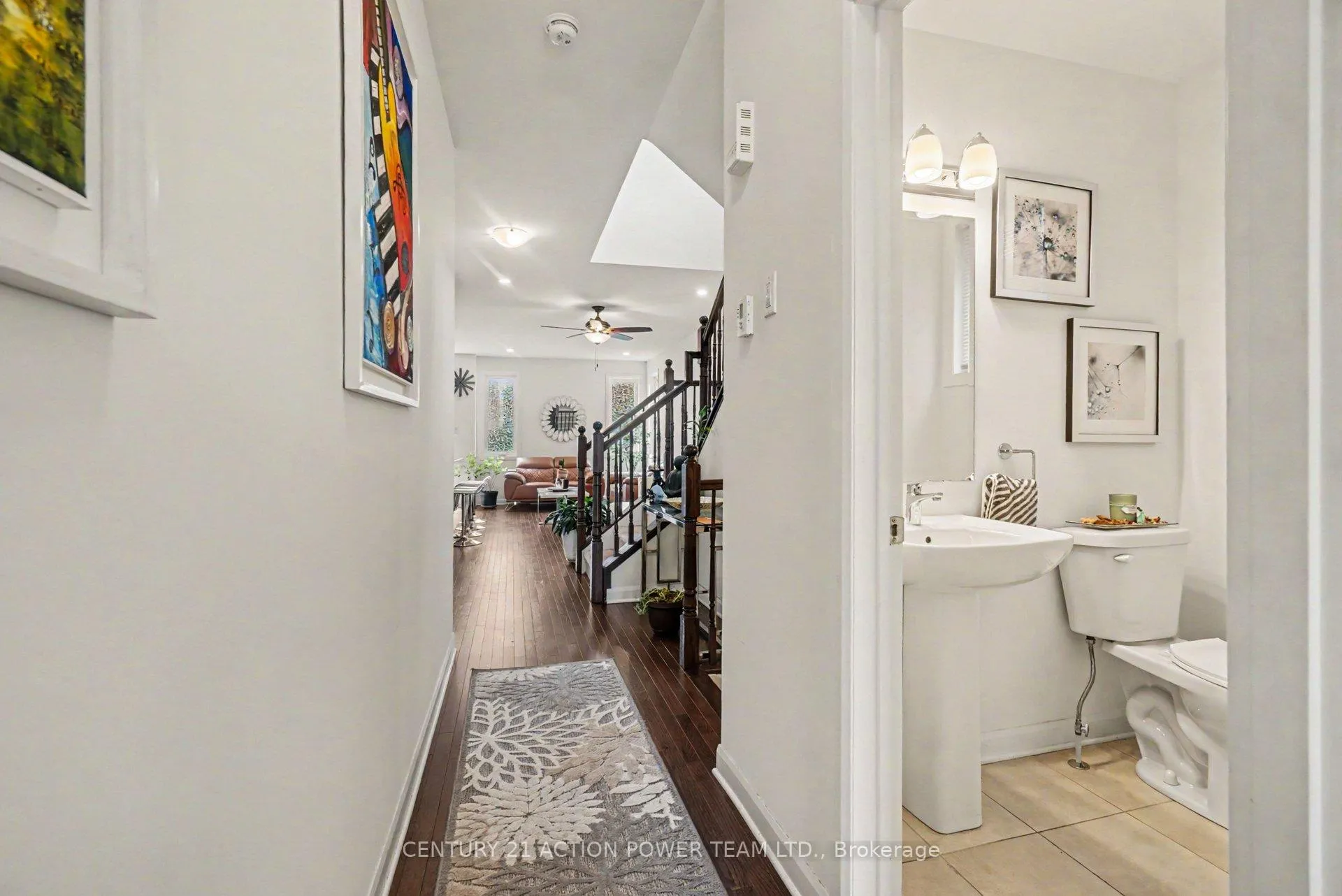 Photo 4 of 26 Gardenpost Terrace, Ottawa, Avalon West — HOMEH