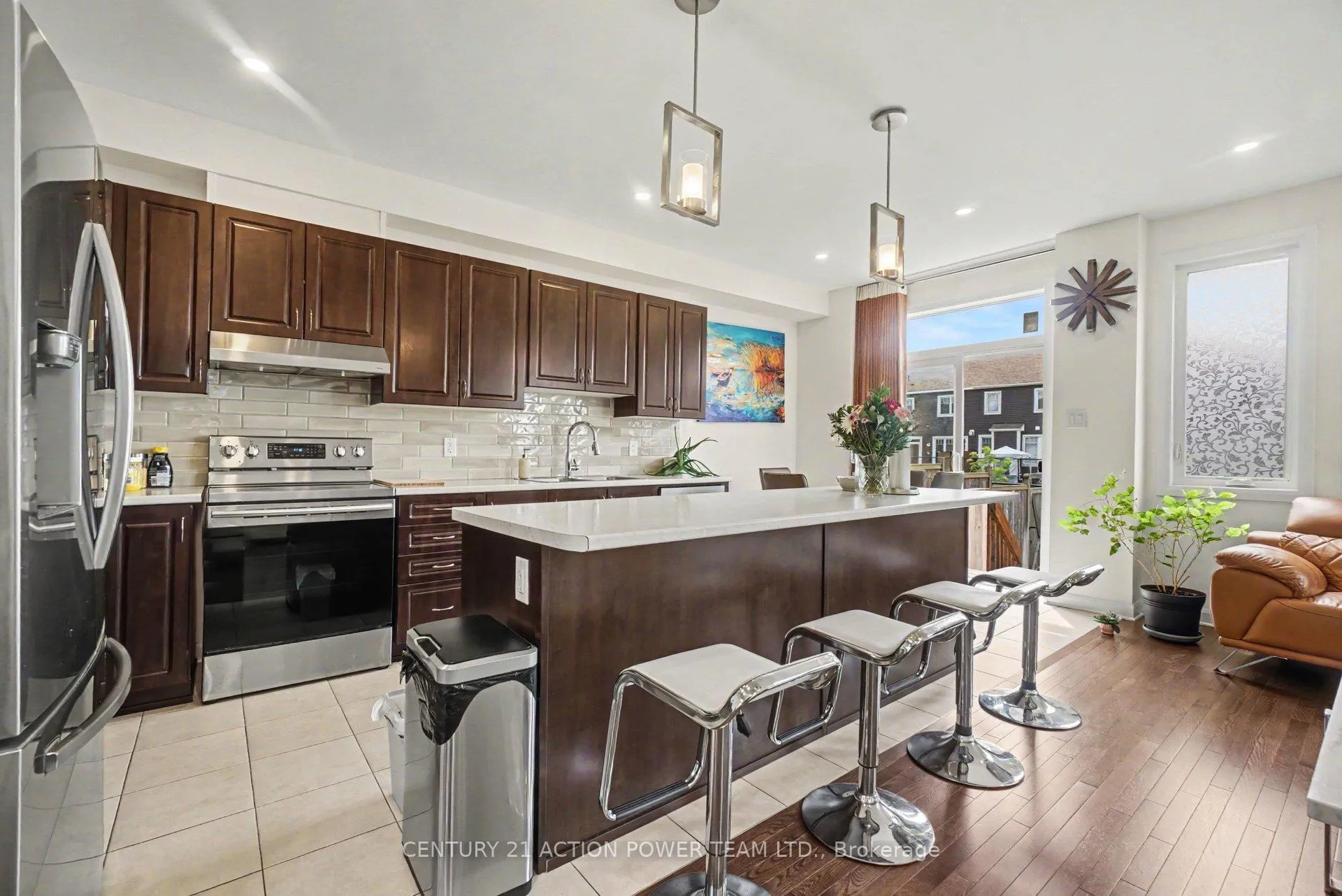 Photo 14 of 26 Gardenpost Terrace, Ottawa, Avalon West — HOMEH