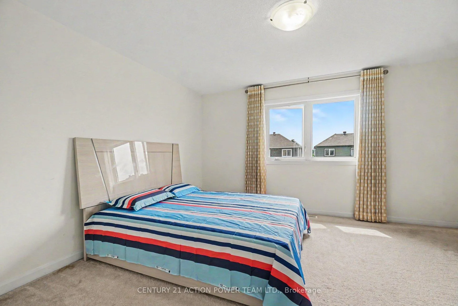 Photo 18 of 26 Gardenpost Terrace, Ottawa, Avalon West — HOMEH