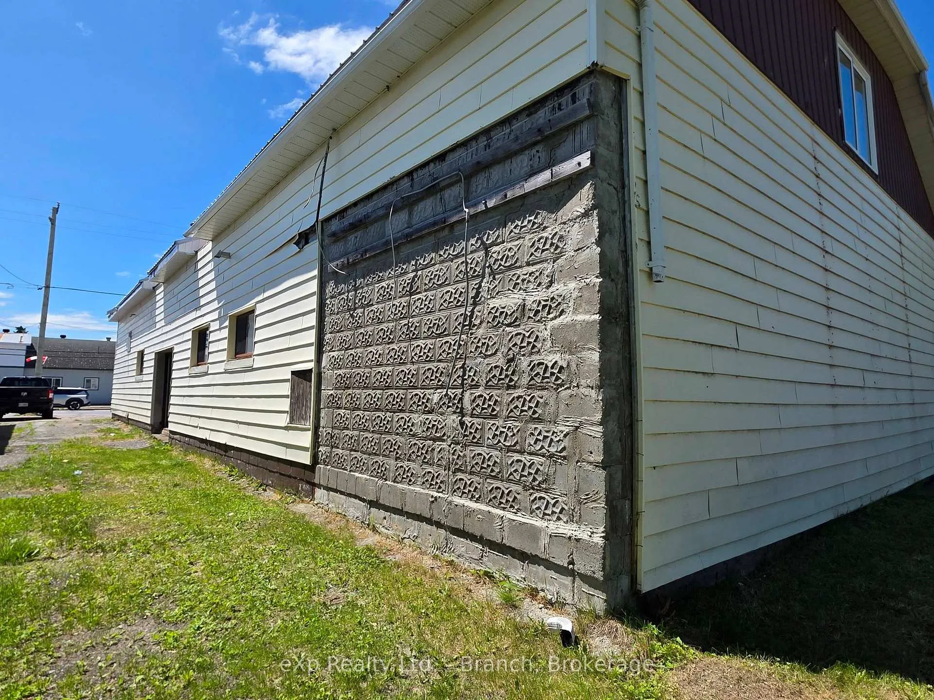 Photo 1 of 60 Tenth Street E, Armstrong, Earlton — HOMEH