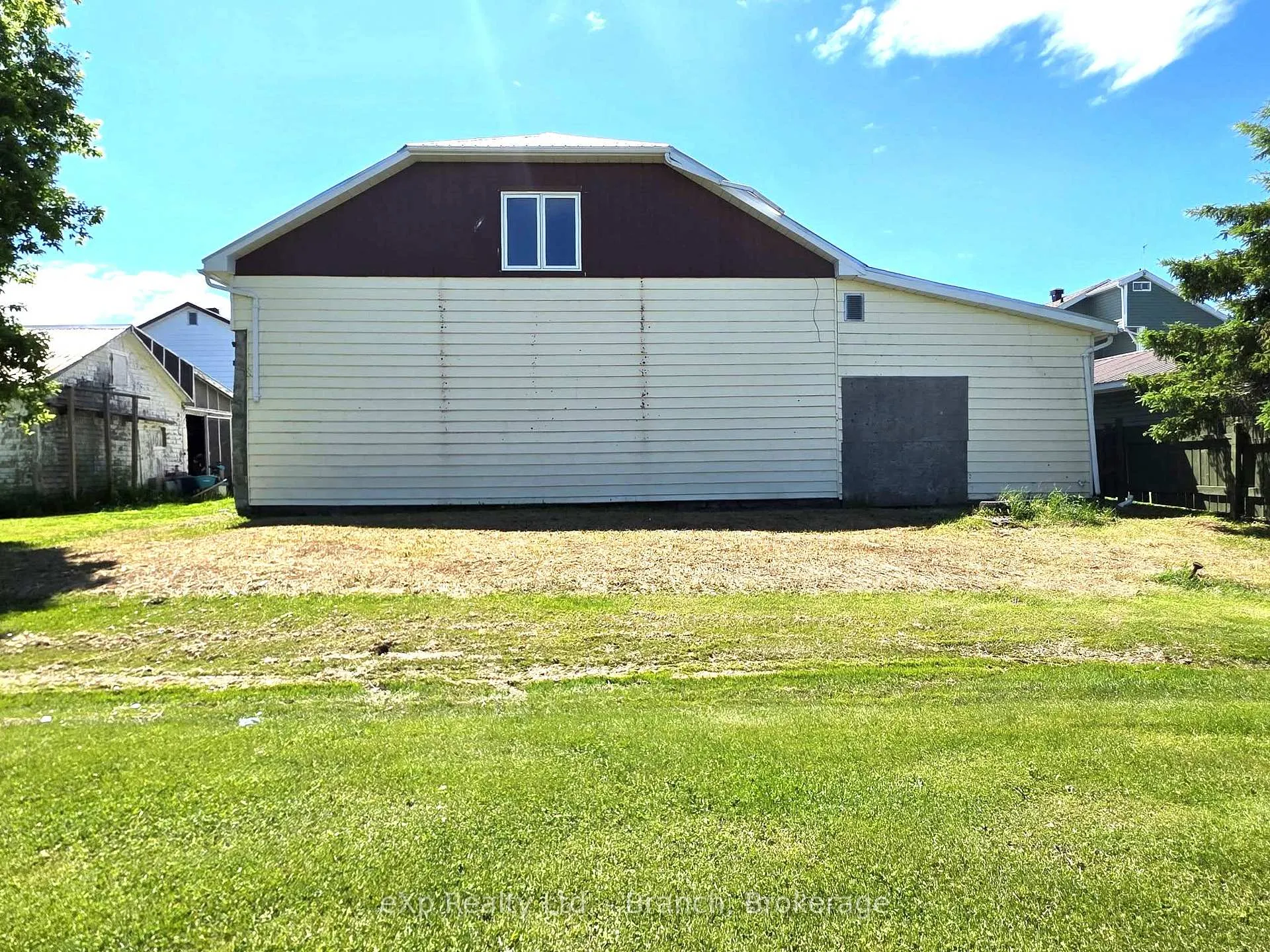 Photo 3 of 60 Tenth Street E, Armstrong, Earlton — HOMEH