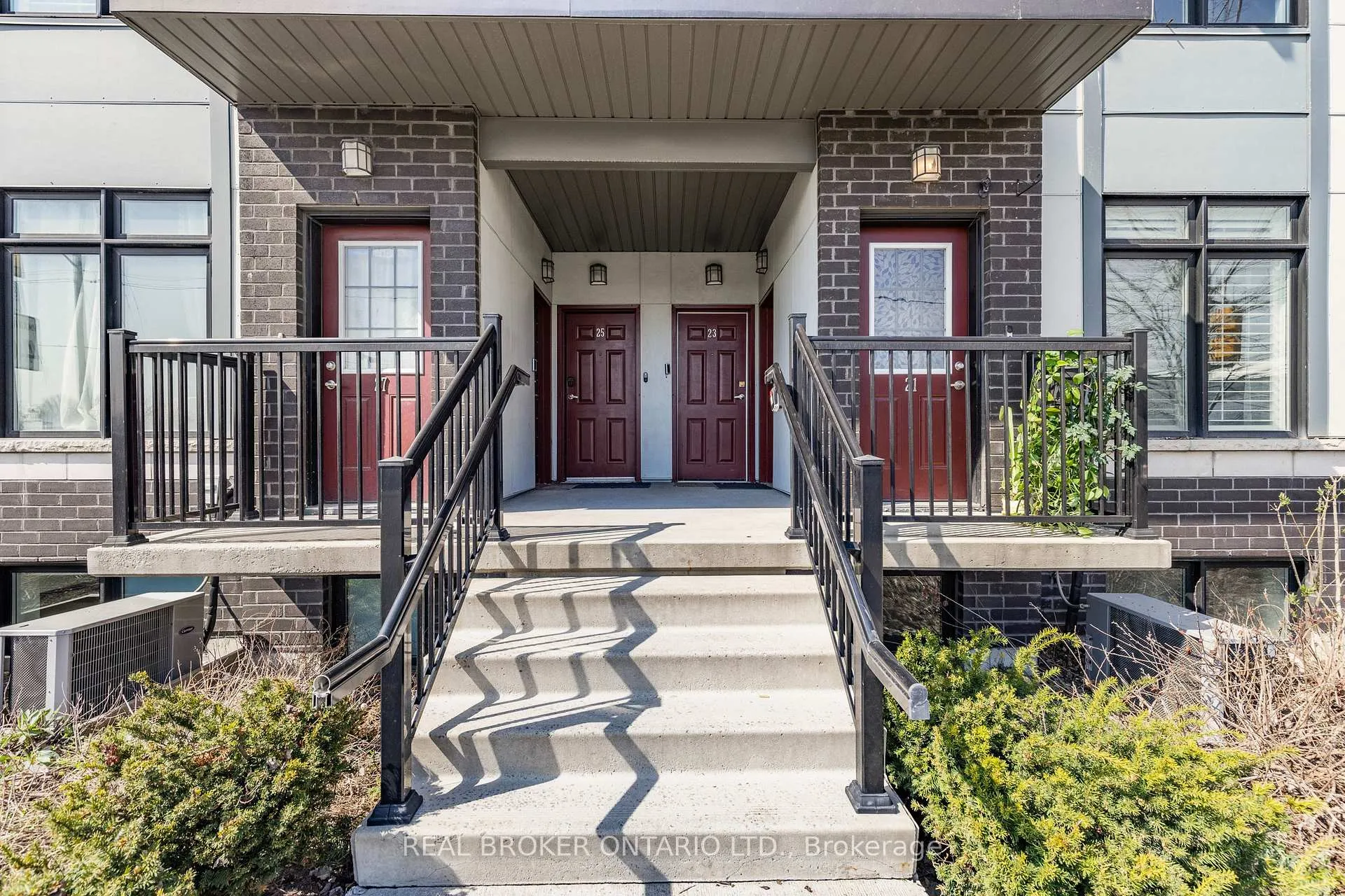 Photo 30 of Unit 21, 630 Rogers Road, Toronto, Keelesdale-Eglinton West — HOMEH