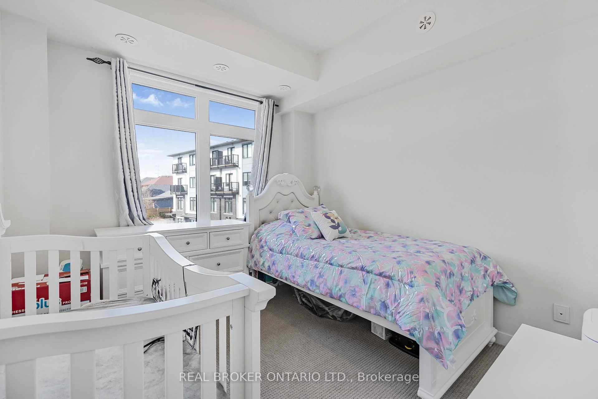 Photo 20 of Unit 21, 630 Rogers Road, Toronto, Keelesdale-Eglinton West — HOMEH