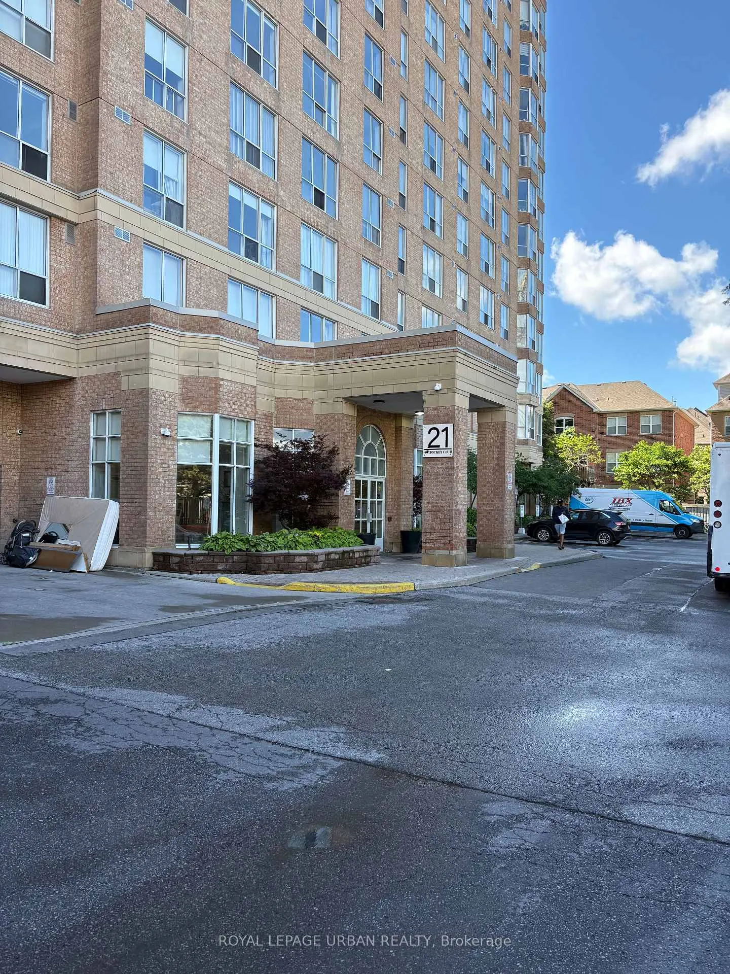 Photo 1 of Unit 902, 21 Overlea Boulevard, Toronto, Thorncliffe Park — HOMEH