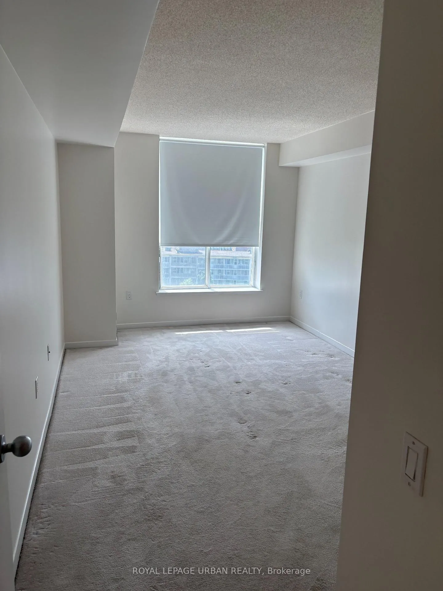 Photo 9 of Unit 902, 21 Overlea Boulevard, Toronto, Thorncliffe Park — HOMEH