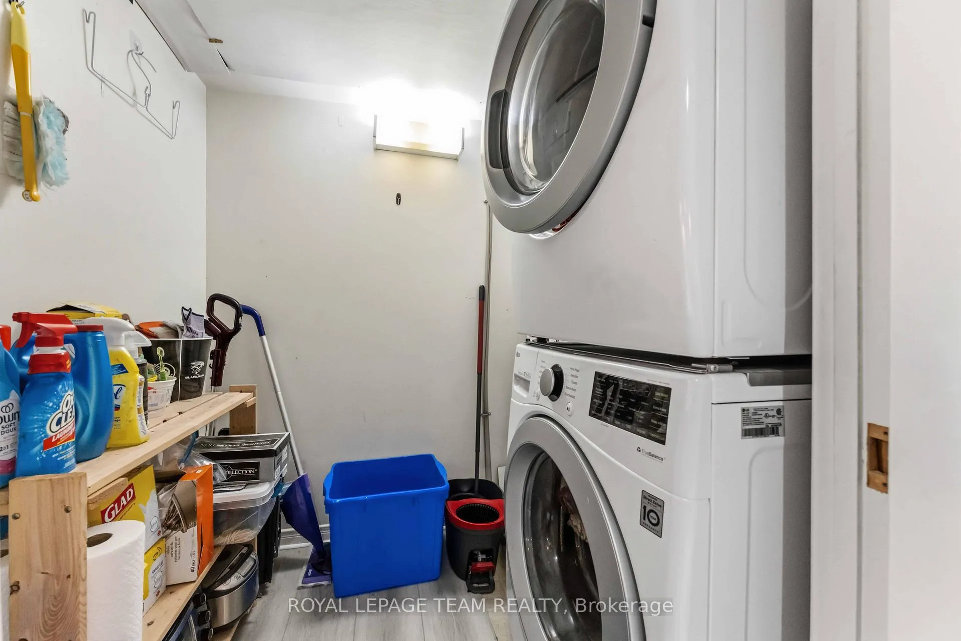 Photo 37 of Unit 301, 7 Kippewa Drive, Ottawa, Dows Lake — HOMEH