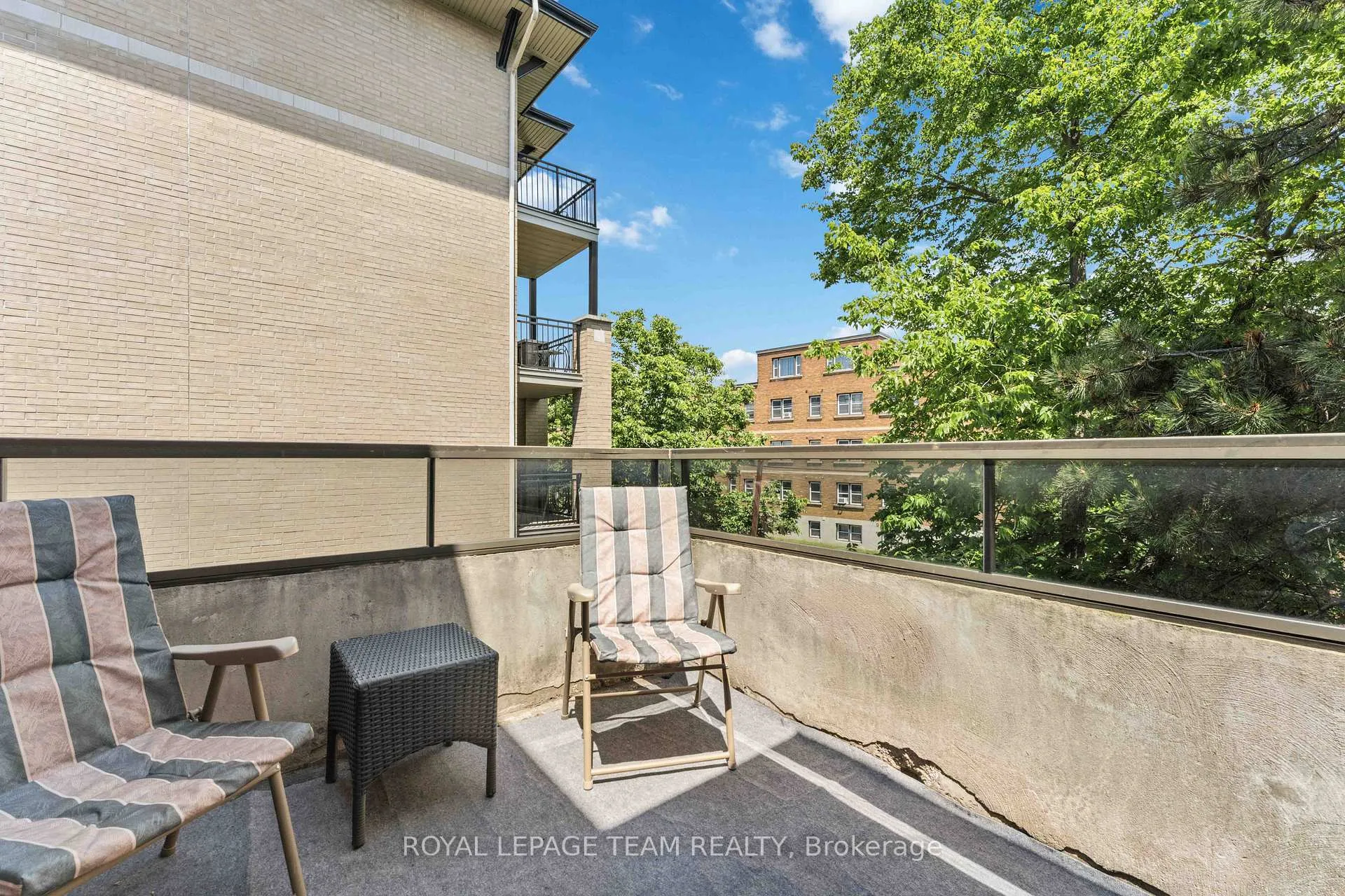 Photo 39 of Unit 301, 7 Kippewa Drive, Ottawa, Dows Lake — HOMEH
