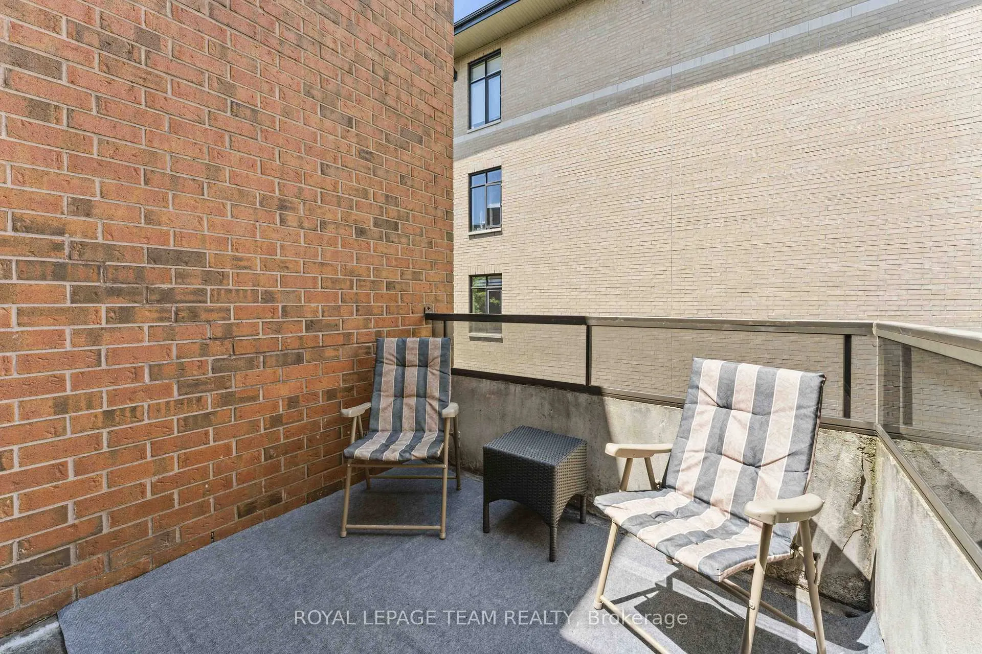 Photo 40 of Unit 301, 7 Kippewa Drive, Ottawa, Dows Lake — HOMEH