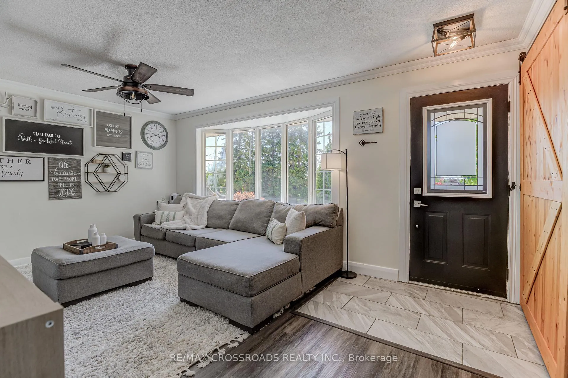 Photo 5 of 778 Tennyson Avenue, Oshawa, Donevan — HOMEH