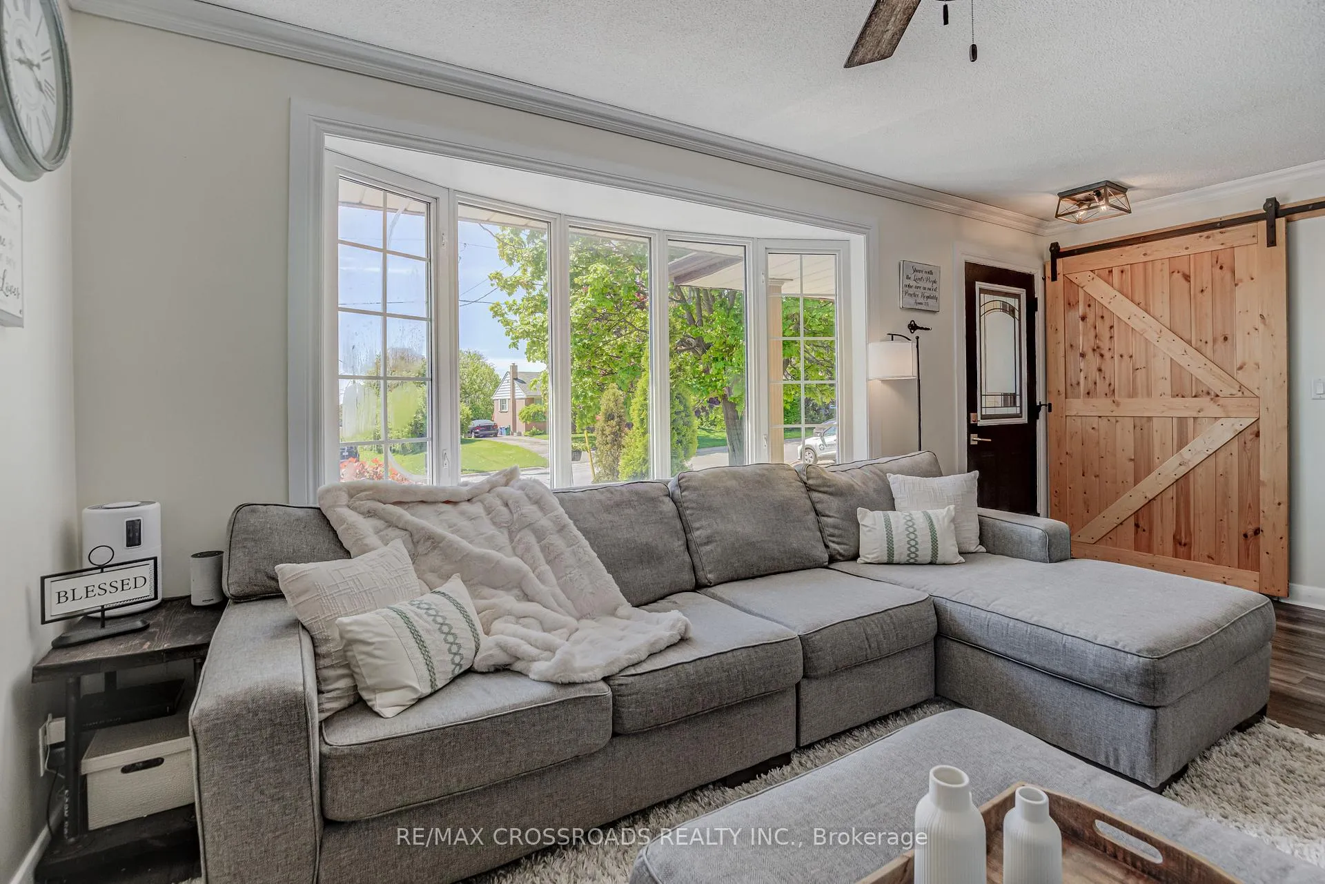 Photo 8 of 778 Tennyson Avenue, Oshawa, Donevan — HOMEH