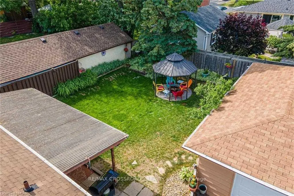 Photo 31 of 778 Tennyson Avenue, Oshawa, Donevan — HOMEH