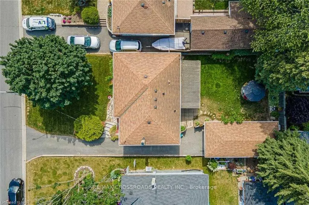 Photo 33 of 778 Tennyson Avenue, Oshawa, Donevan — HOMEH