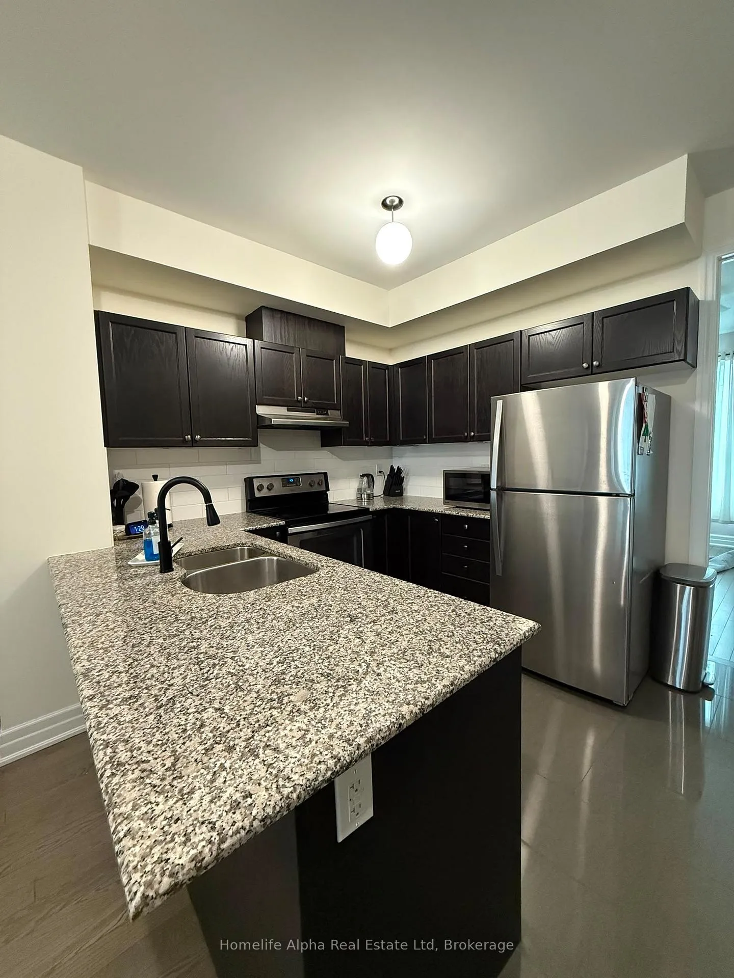 Photo 16 of 30 Karl Williams Lane, Markham, Rouge Fairways — HOMEH