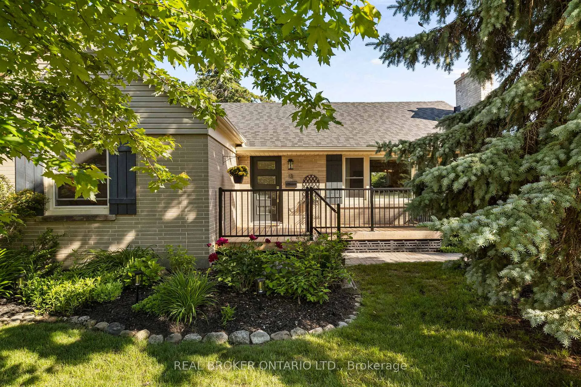 Photo 1 of 13 Borland Street W, Orillia — HOMEH