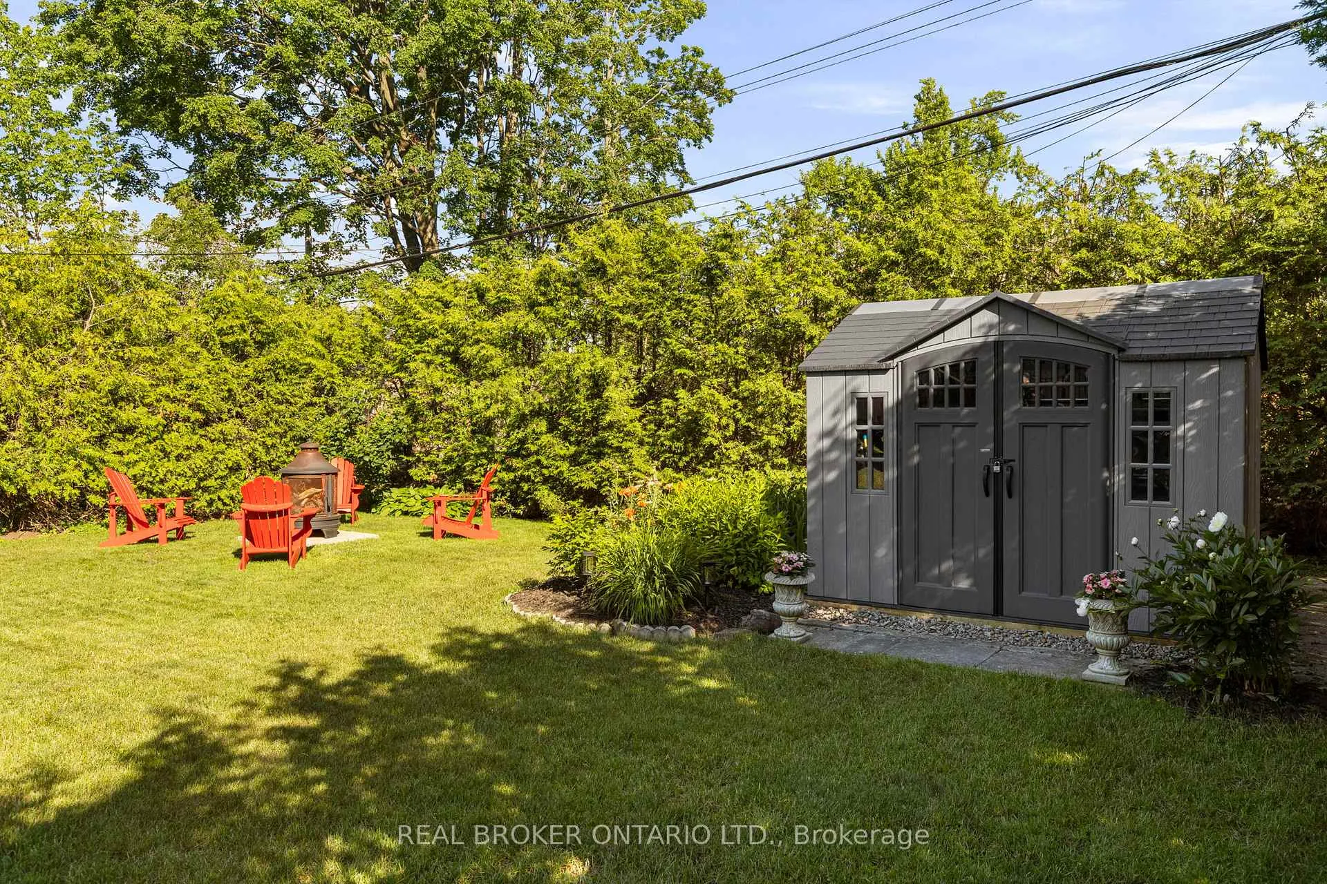 Photo 32 of 13 Borland Street W, Orillia — HOMEH