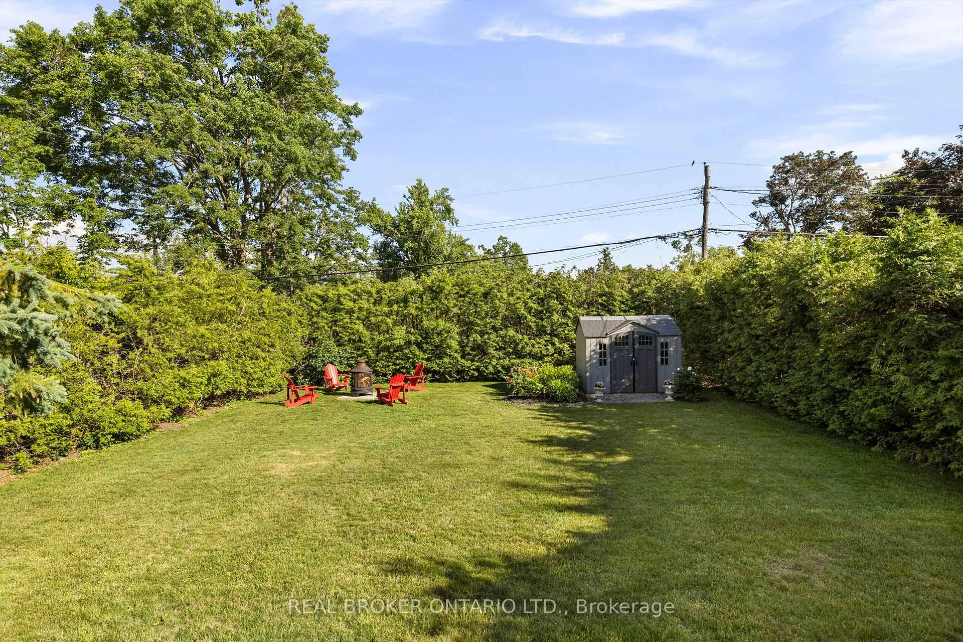 Photo 35 of 13 Borland Street W, Orillia — HOMEH