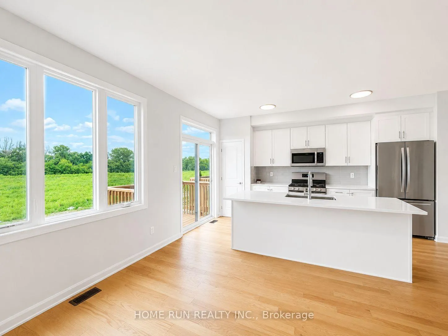 Photo 3 of 233 Bankside Way, Ottawa, Barrhaven - Half Moon Bay — HOMEH