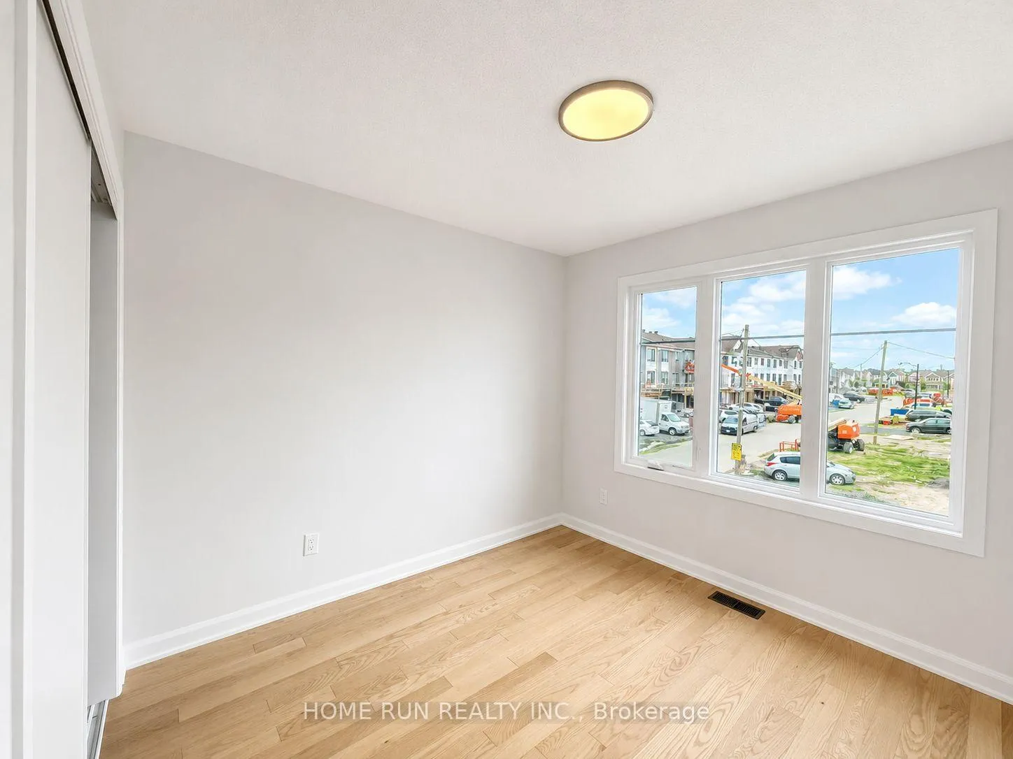 Photo 13 of 233 Bankside Way, Ottawa, Barrhaven - Half Moon Bay — HOMEH