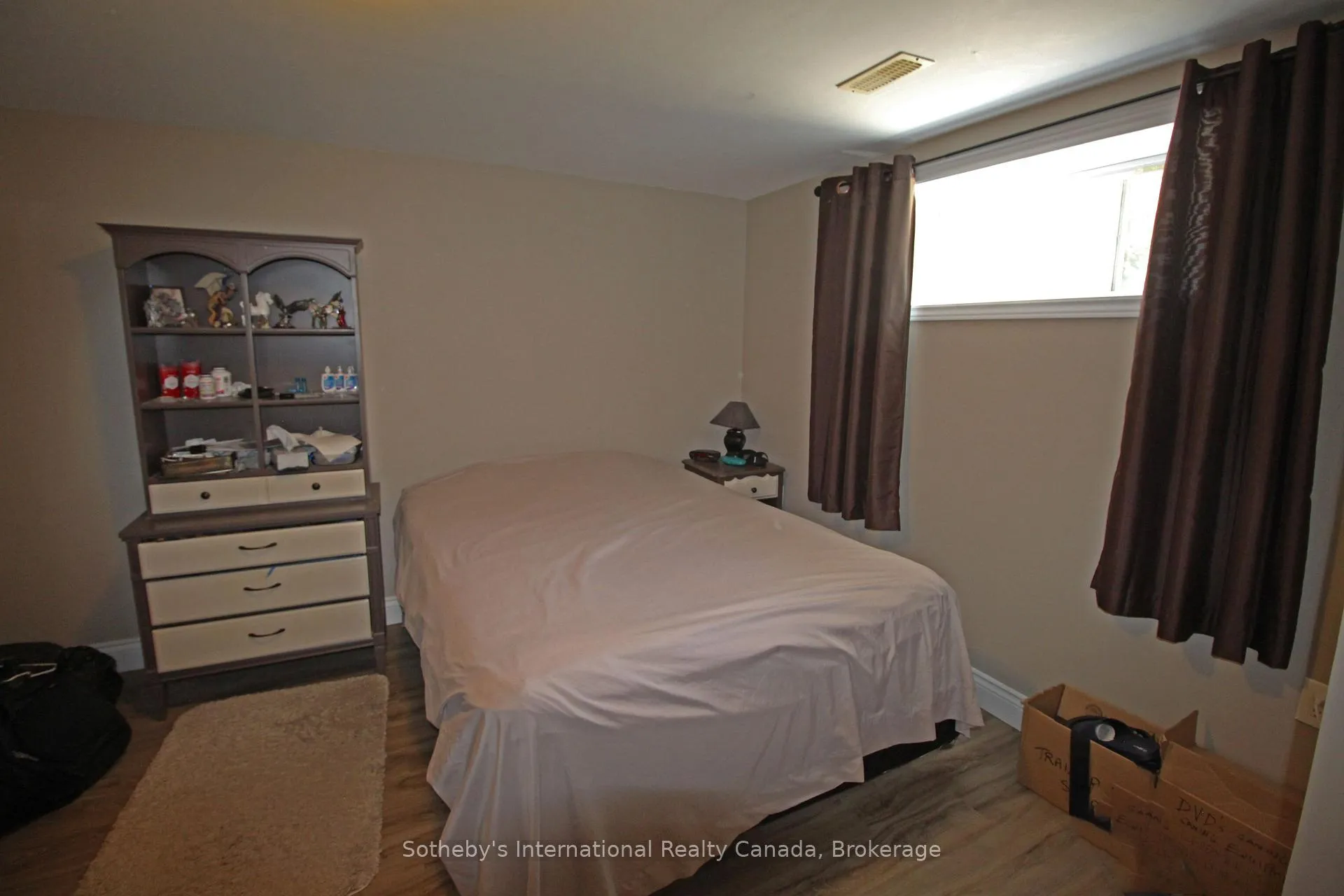 Photo 16 of 1047 Cook Drive, Midland — HOMEH