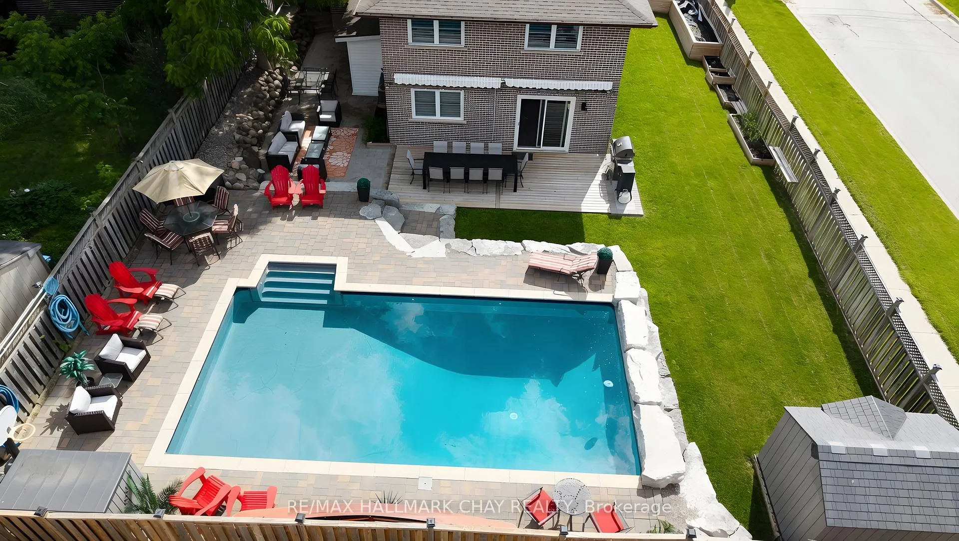 Photo 24 of 247 St. Vincent Street, Barrie, Wellington — HOMEH