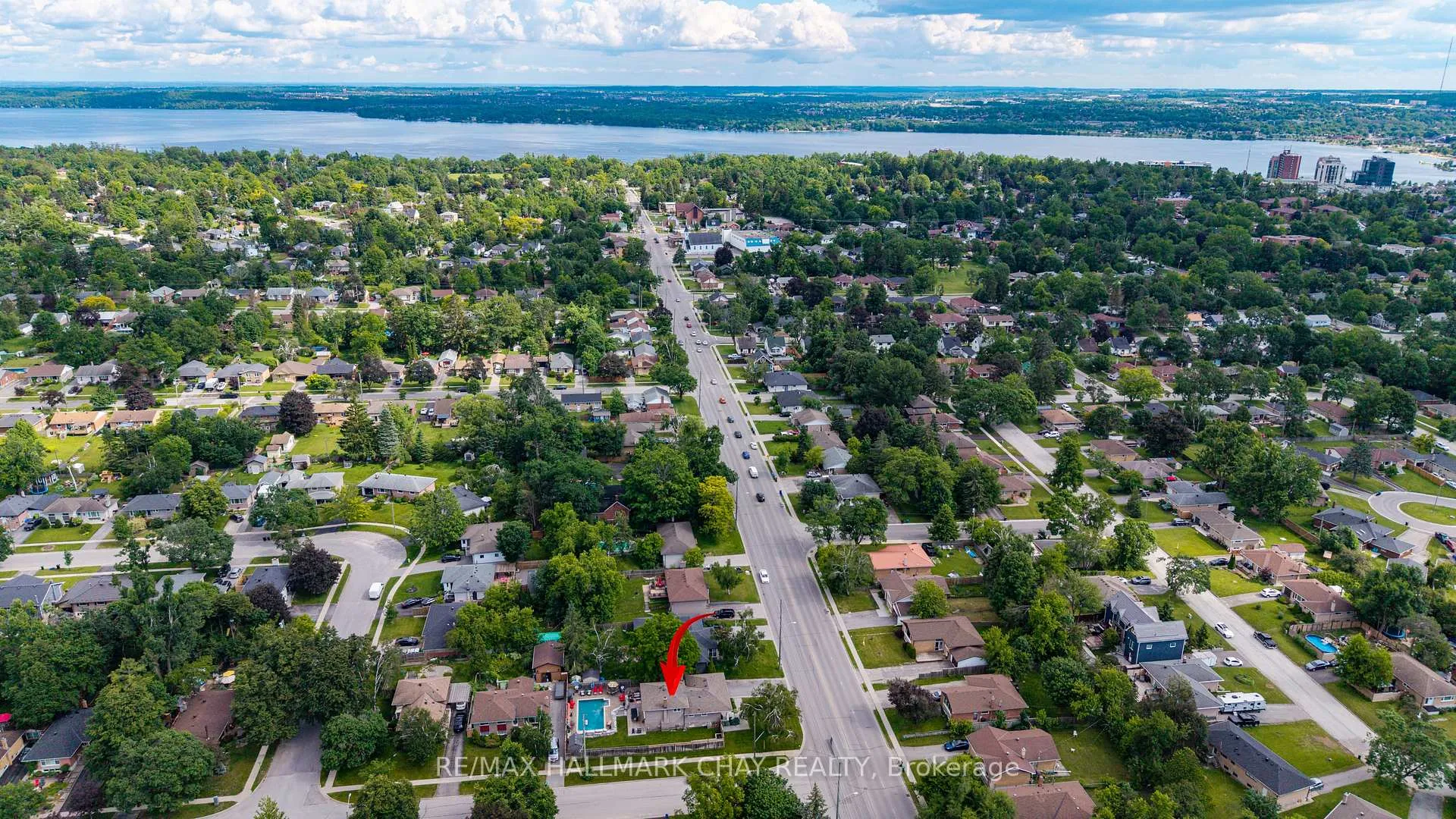 Photo 30 of 247 St. Vincent Street, Barrie, Wellington — HOMEH