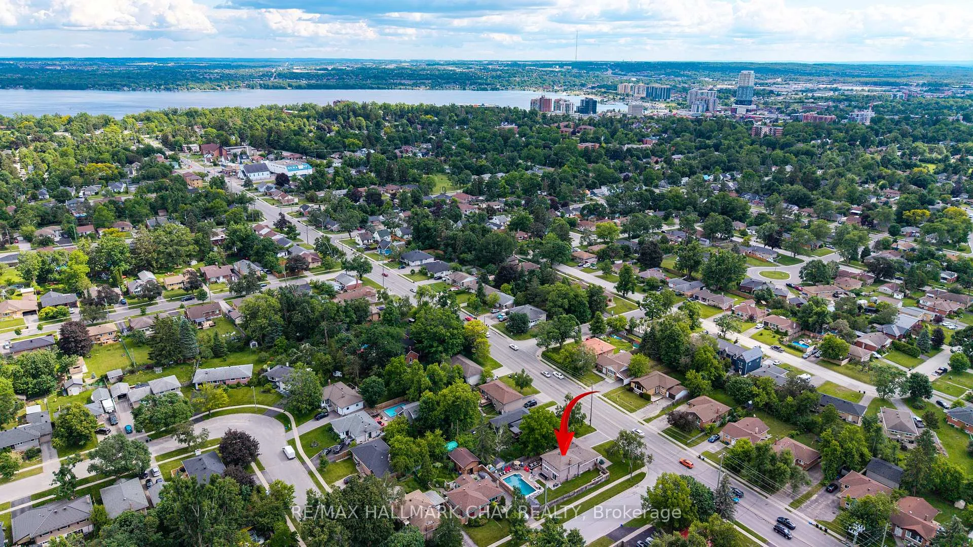 Photo 31 of 247 St. Vincent Street, Barrie, Wellington — HOMEH