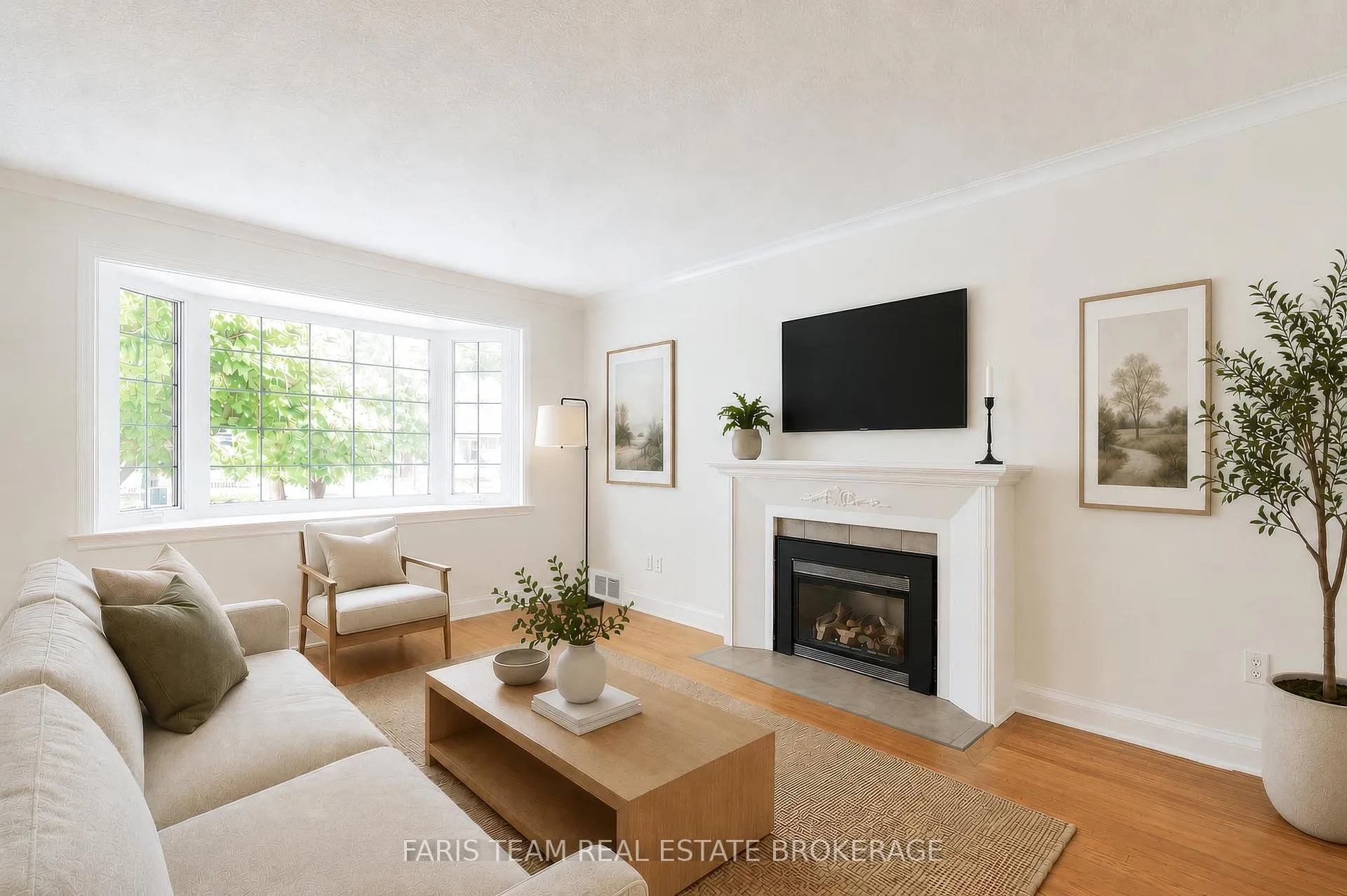 Photo 11 of 149 John Street, North York, Weston — HOMEH