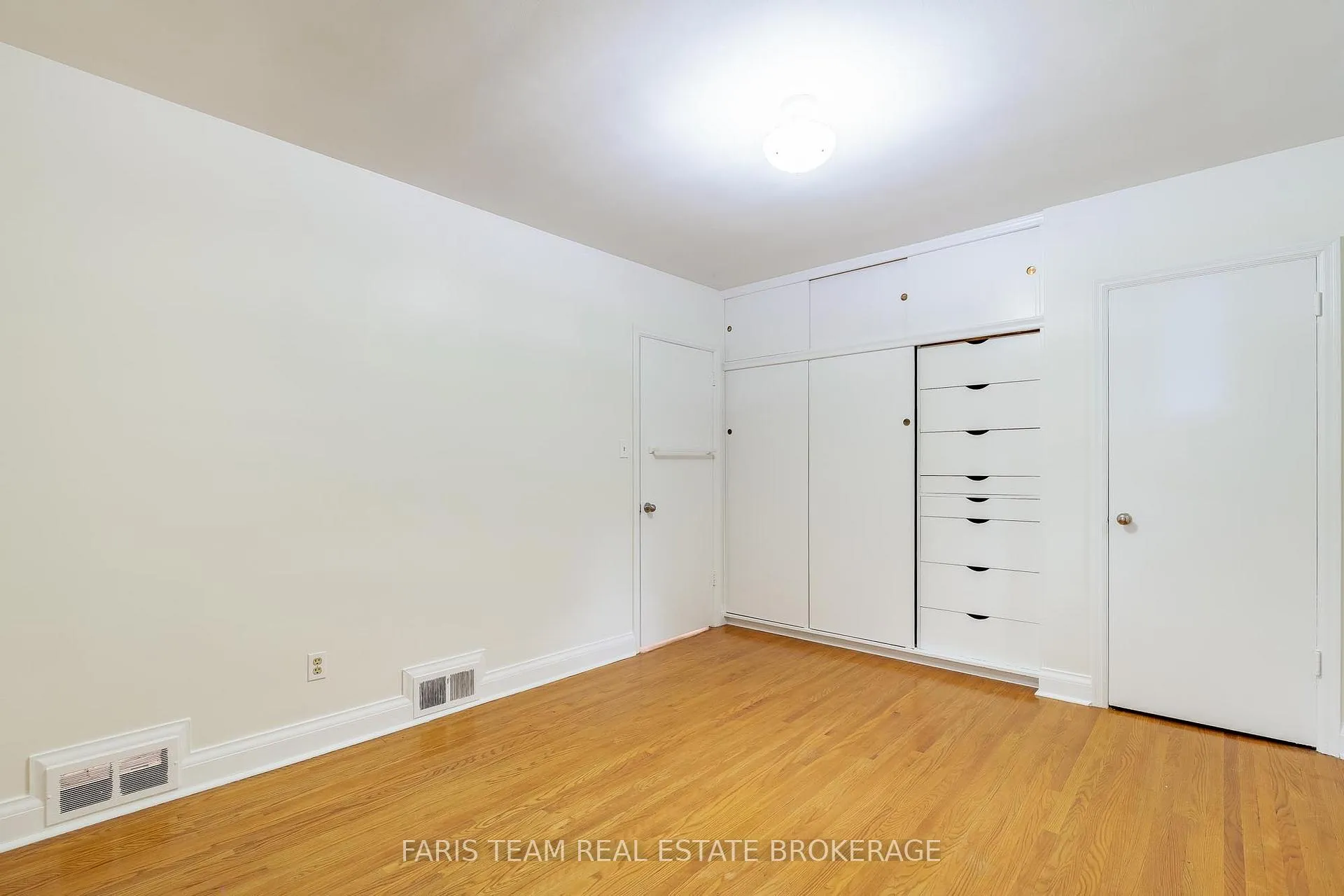 Photo 14 of 149 John Street, North York, Weston — HOMEH