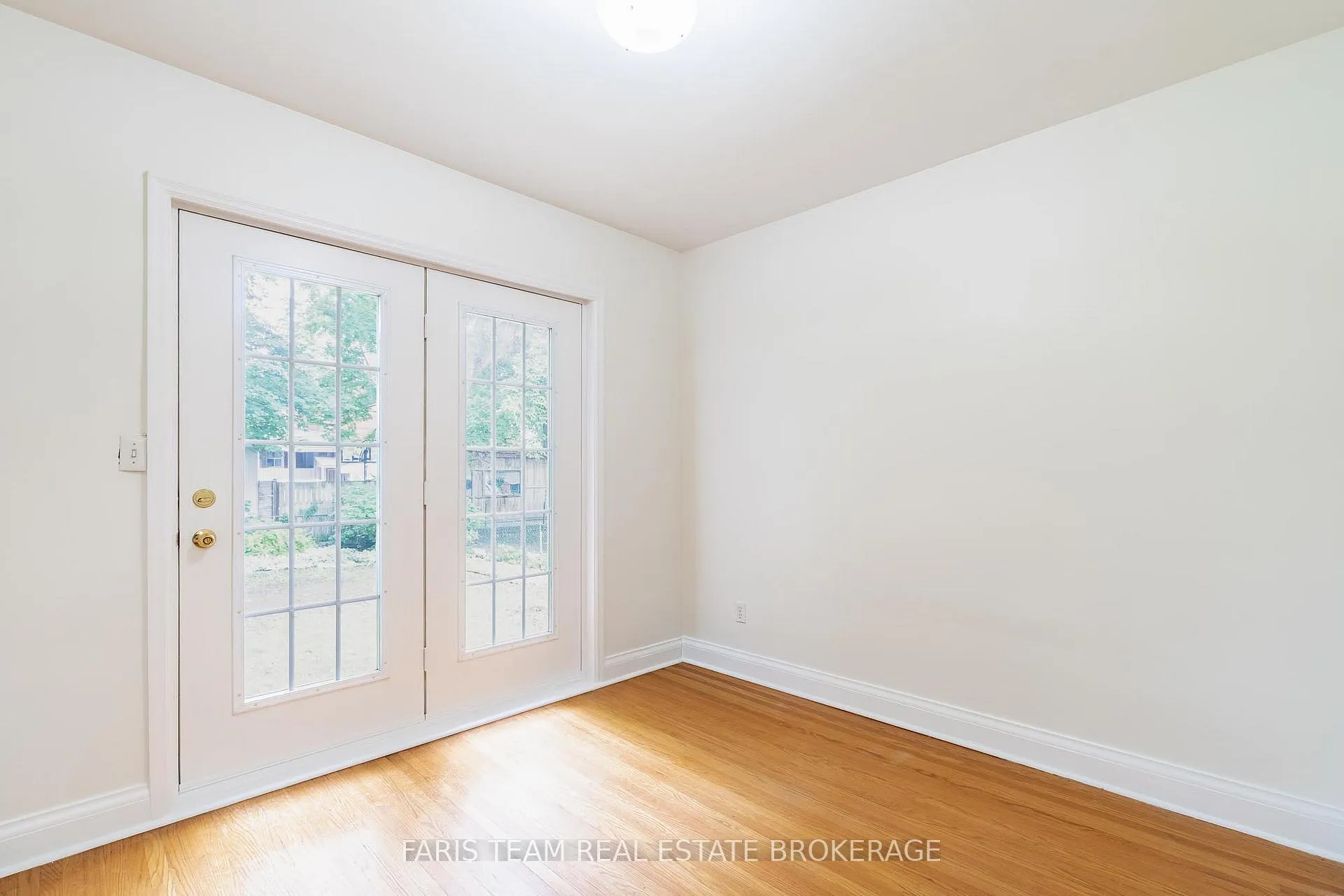Photo 16 of 149 John Street, North York, Weston — HOMEH