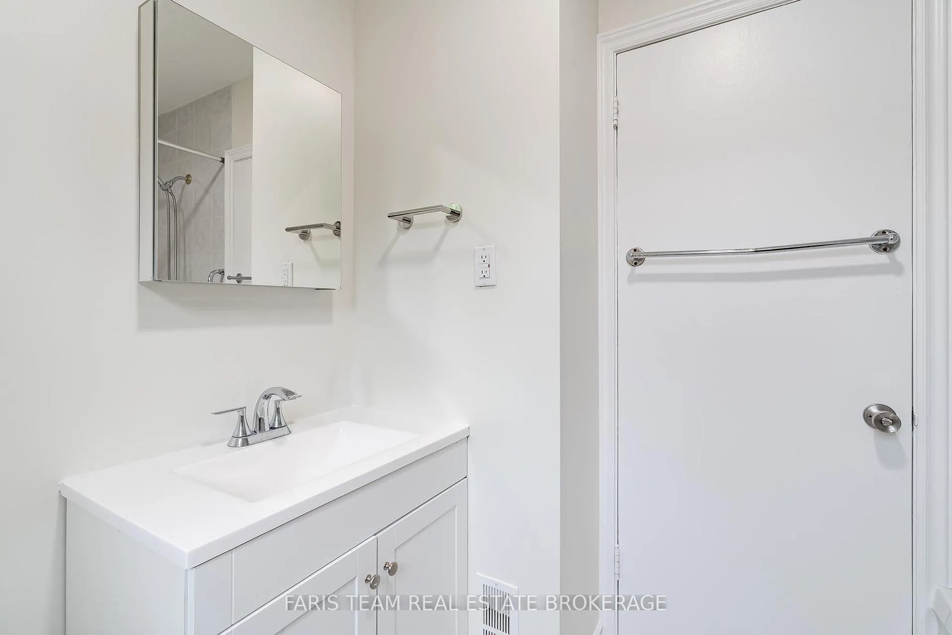 Photo 17 of 149 John Street, North York, Weston — HOMEH