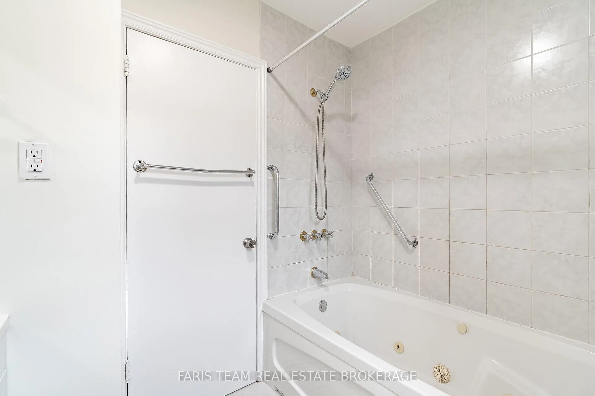 Photo 18 of 149 John Street, North York, Weston — HOMEH