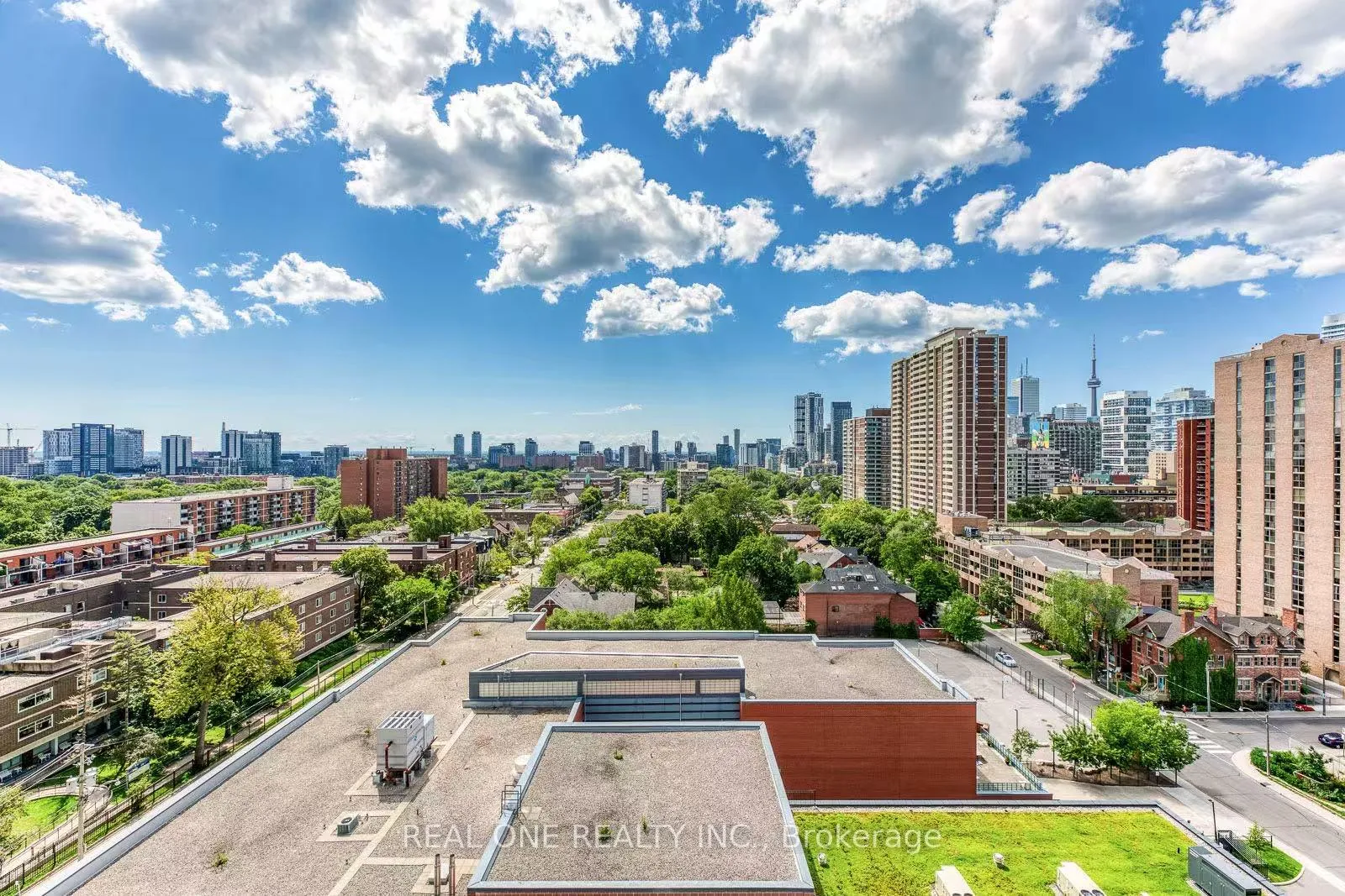 Photo 2 of Unit 1708 Room #1, 159 Wellesley Street E, Toronto, Church-Yonge Corridor — HOMEH