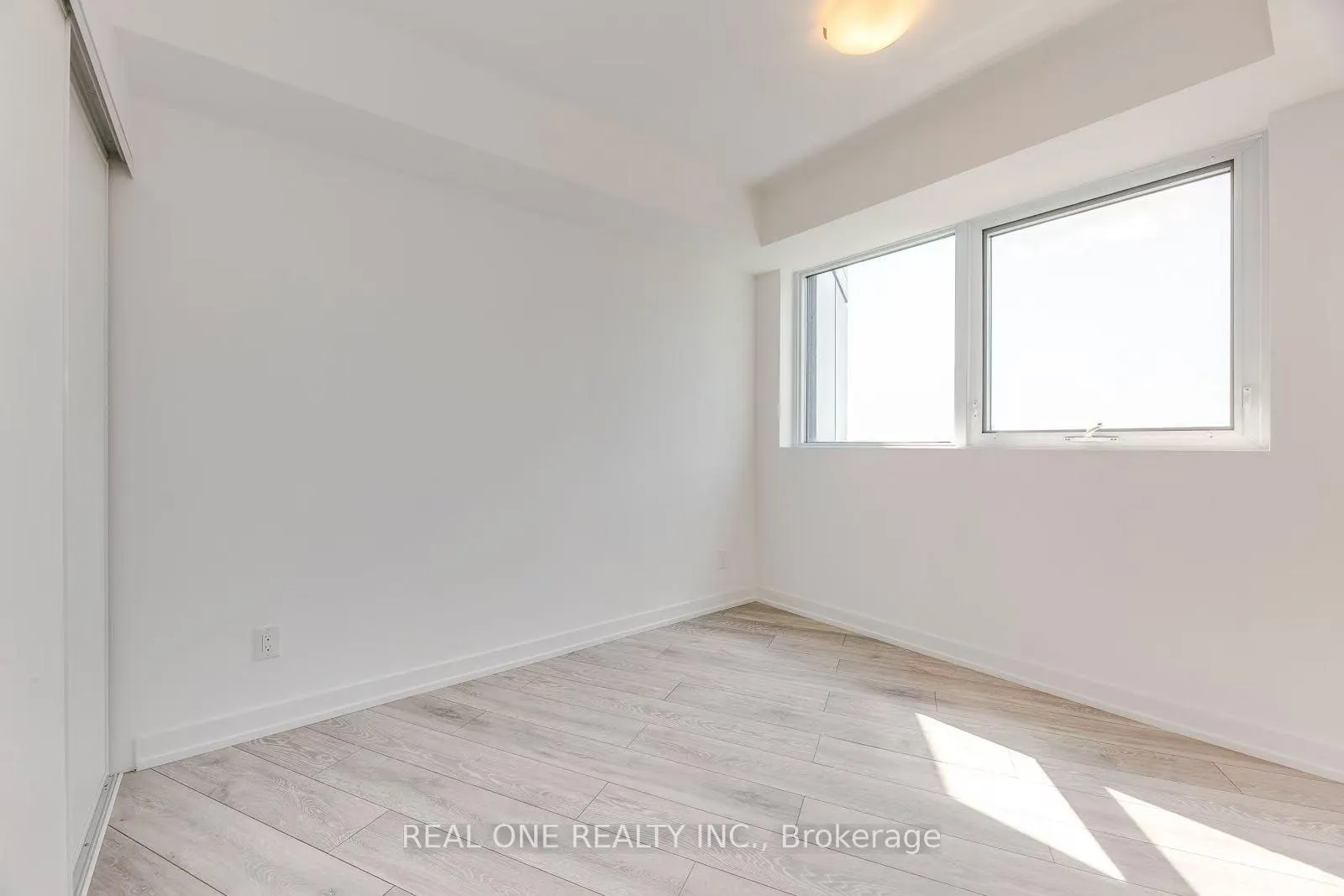 Photo 17 of Unit 1708 Room #1, 159 Wellesley Street E, Toronto, Church-Yonge Corridor — HOMEH