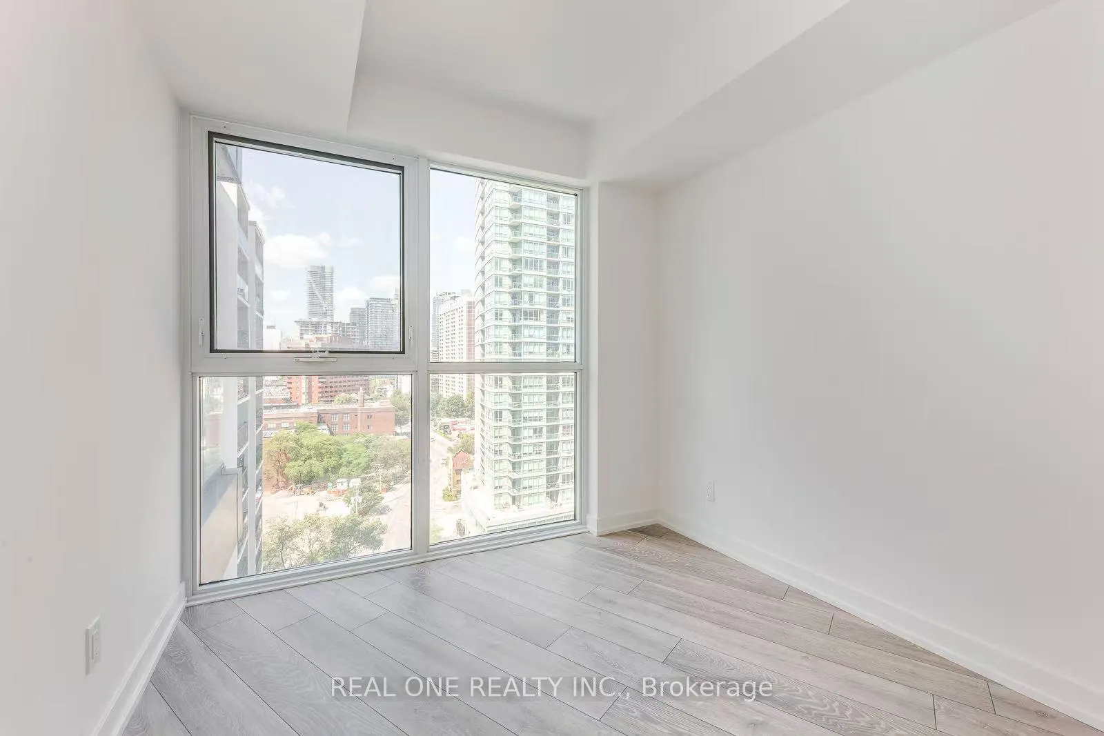 Photo 19 of Unit 1708 Room #1, 159 Wellesley Street E, Toronto, Church-Yonge Corridor — HOMEH