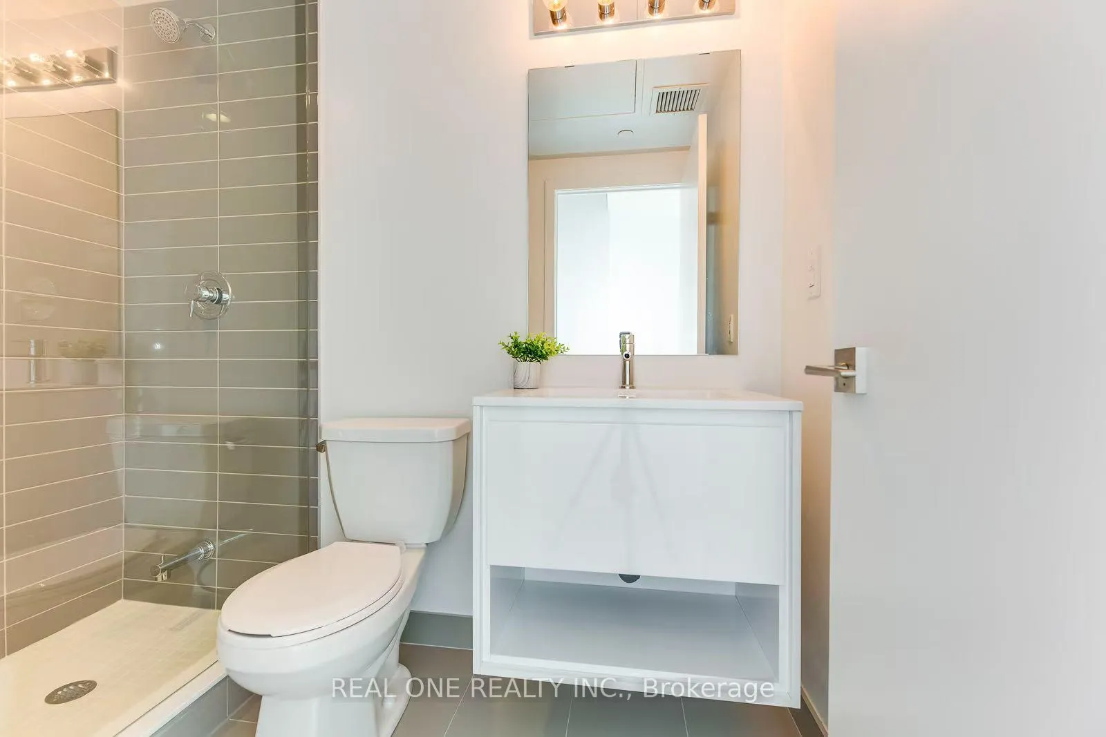 Photo 22 of Unit 1708 Room #1, 159 Wellesley Street E, Toronto, Church-Yonge Corridor — HOMEH