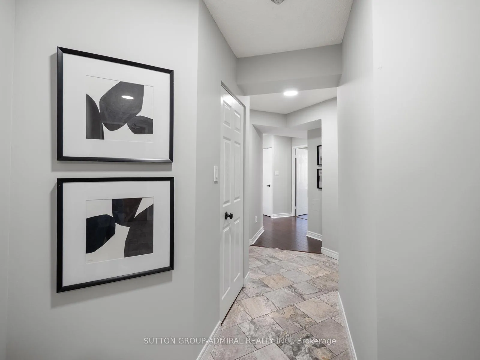 Photo 2 of Unit 1508, 3 Hickory Tree Road, North York, Weston — HOMEH